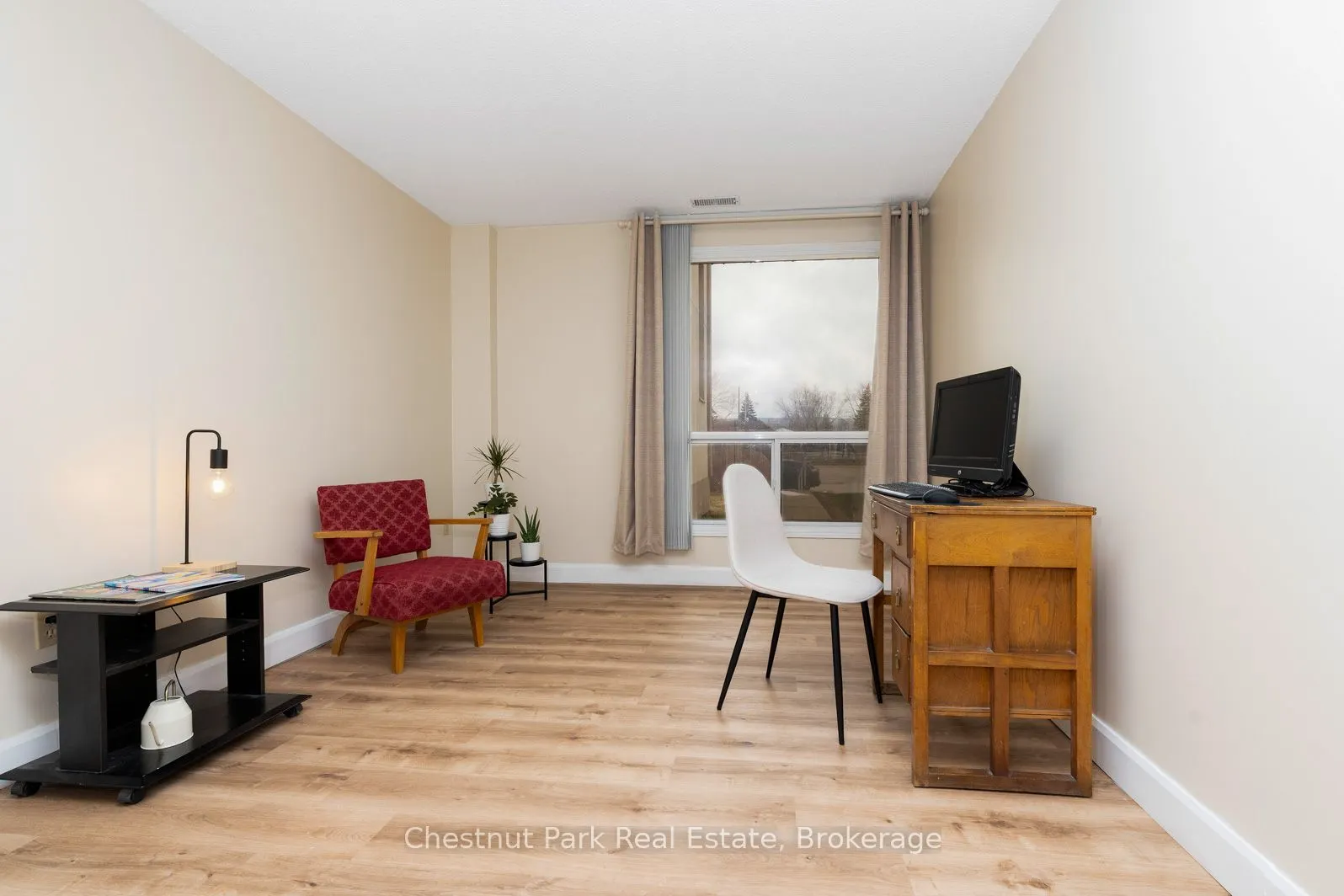 172 Eighth Street #102