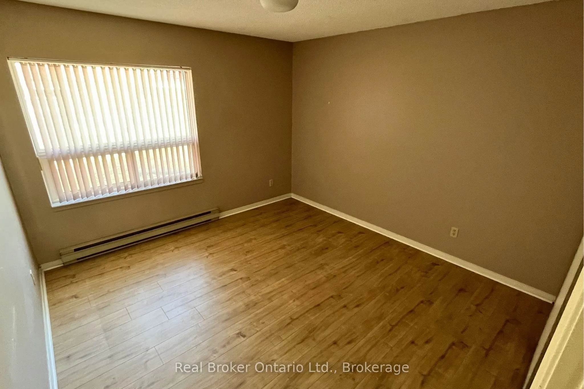 696 King Street #72