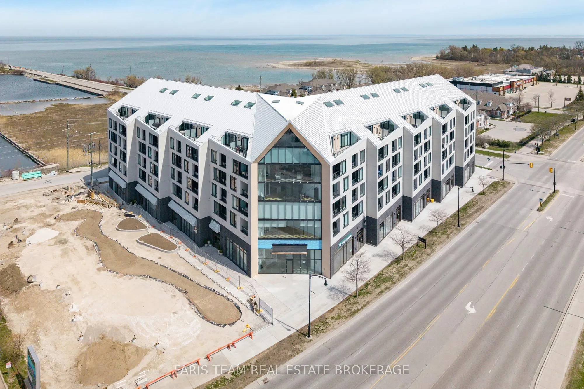 31 Huron Street #412