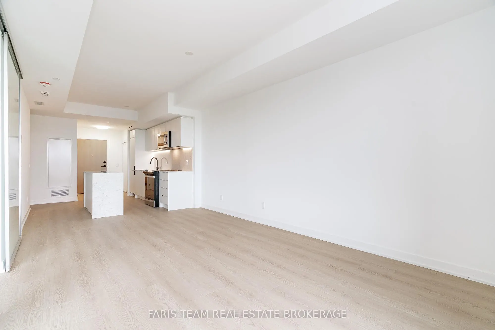 31 Huron Street #412