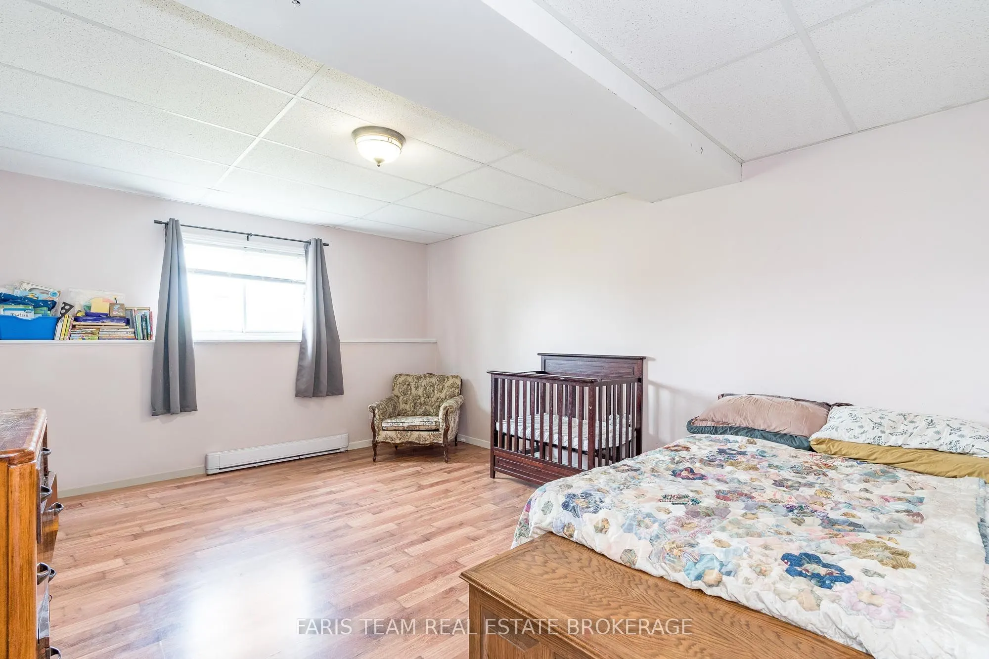160 Lafontaine Road W