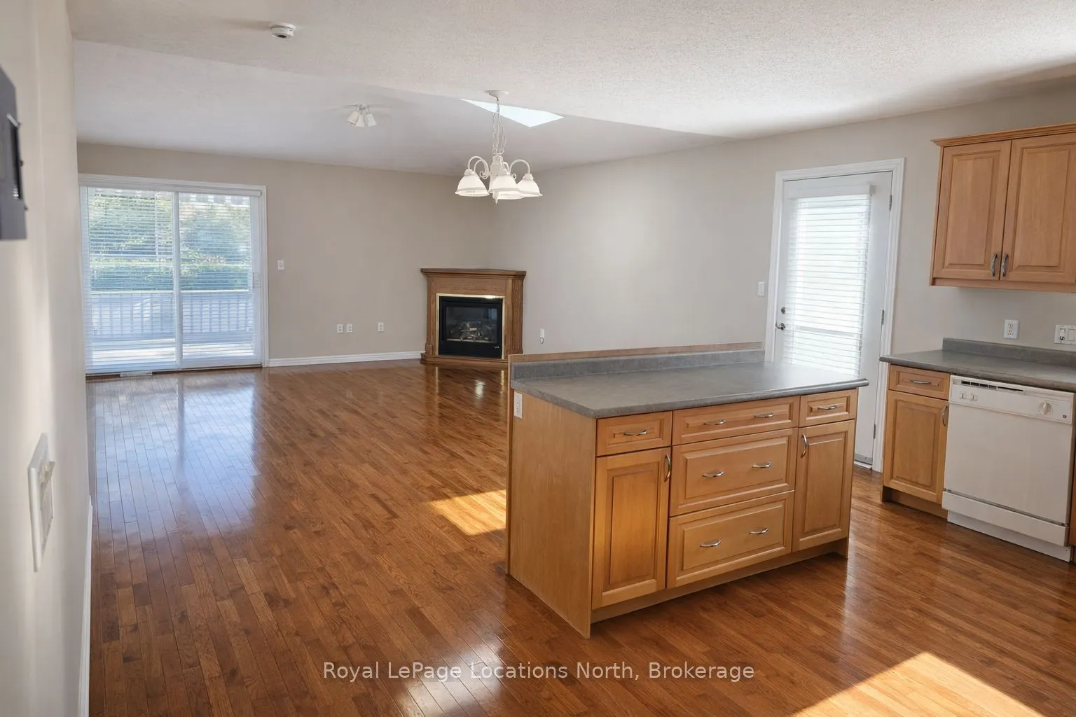 275 Huron Street #23