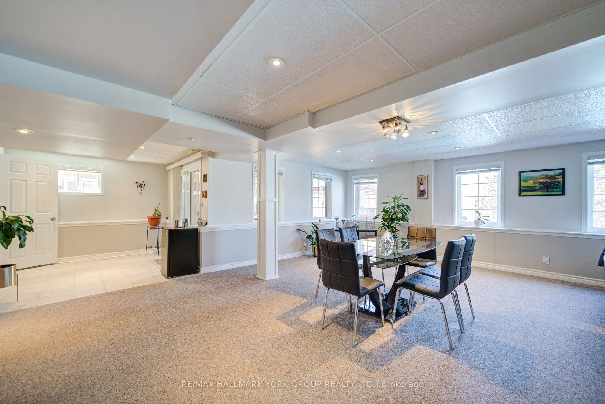 26 Regalia Way