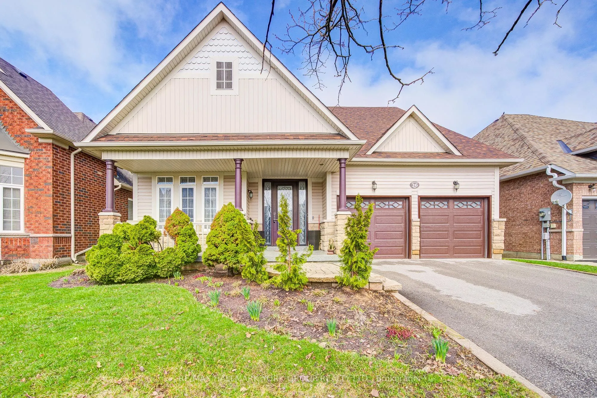 26 Regalia Way