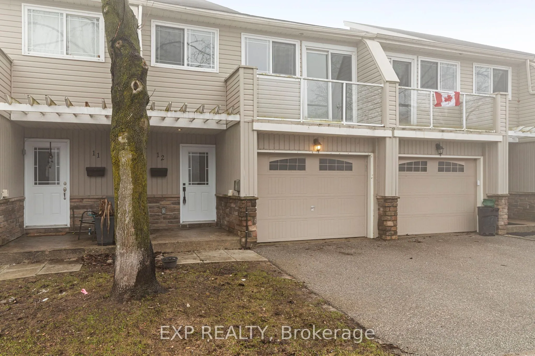 12 Lankin Boulevard #12