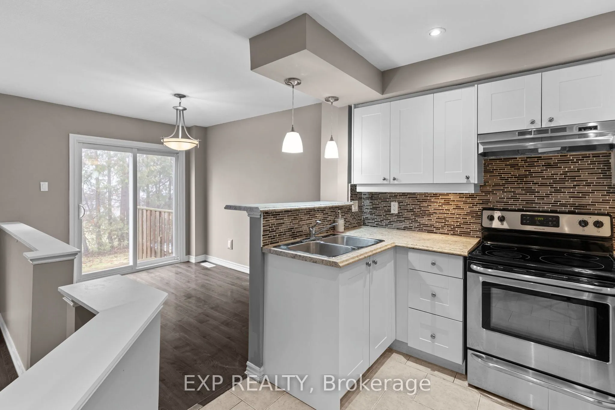 12 Lankin Boulevard #12