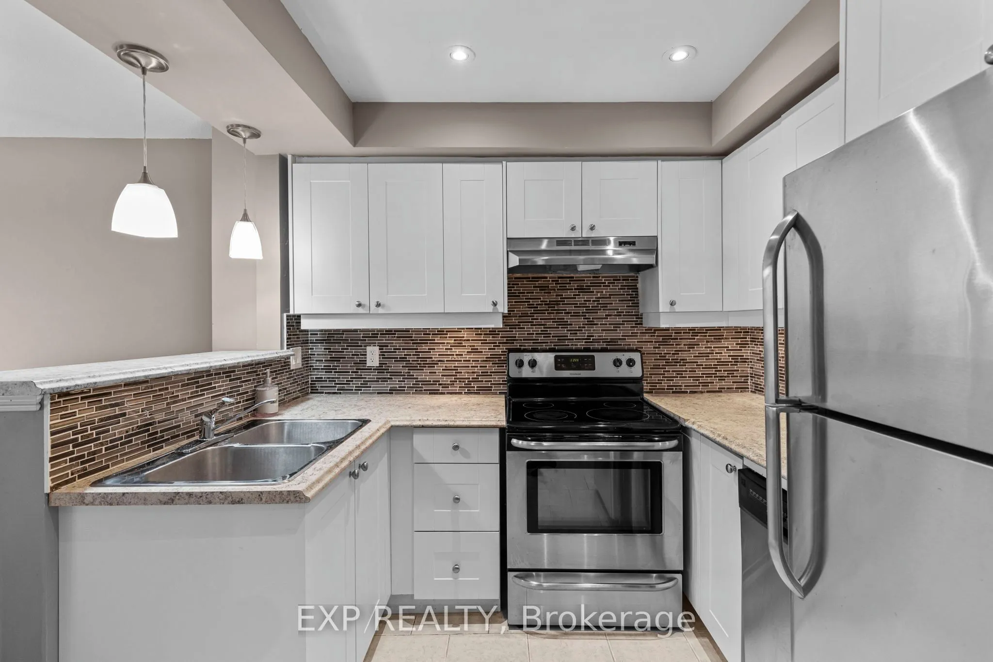 12 Lankin Boulevard #12
