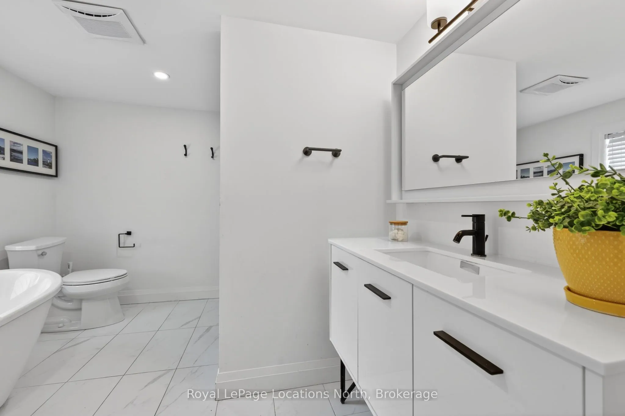 363-361 Cedar Street
