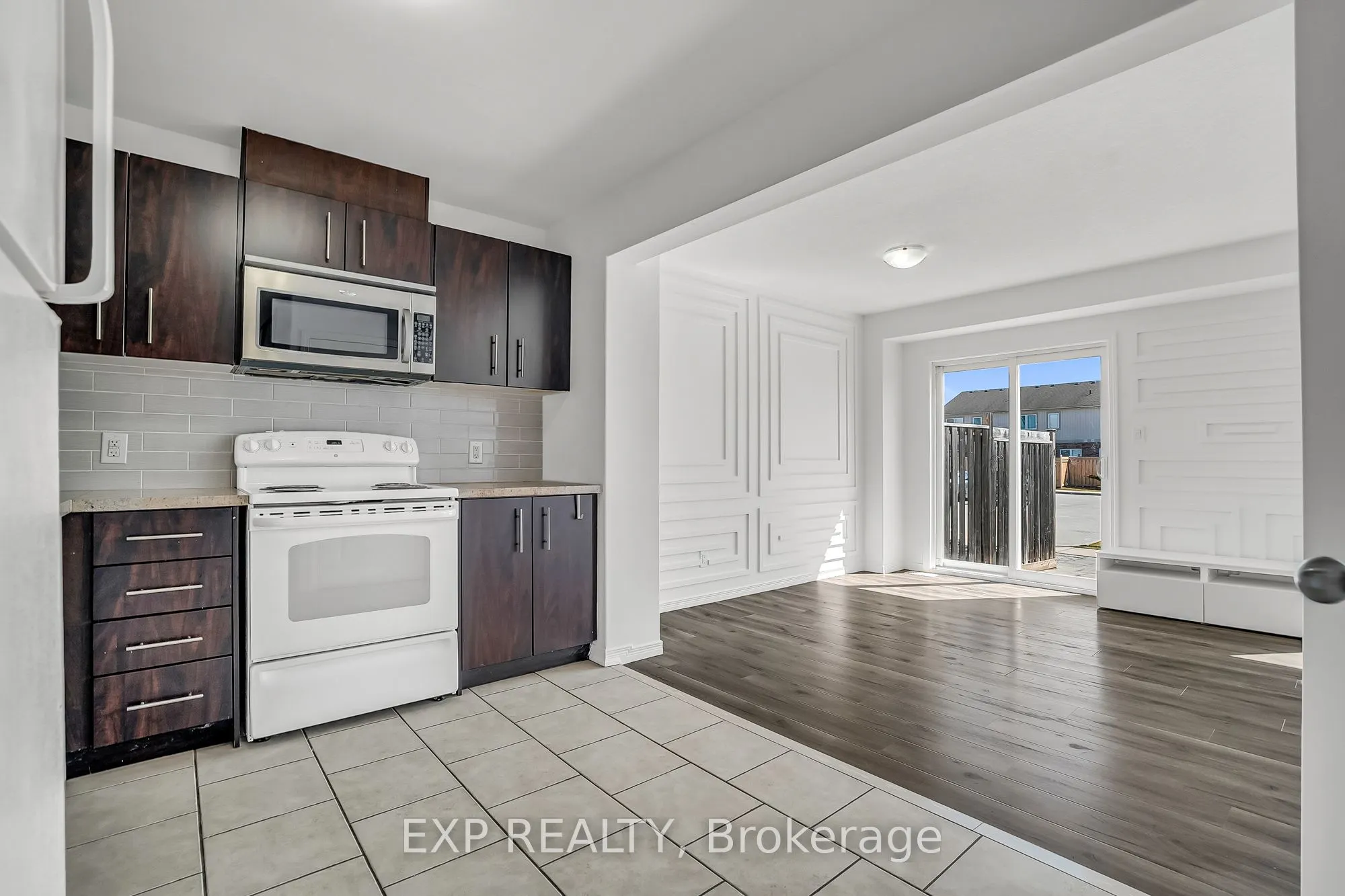 75 Prince William Way #6