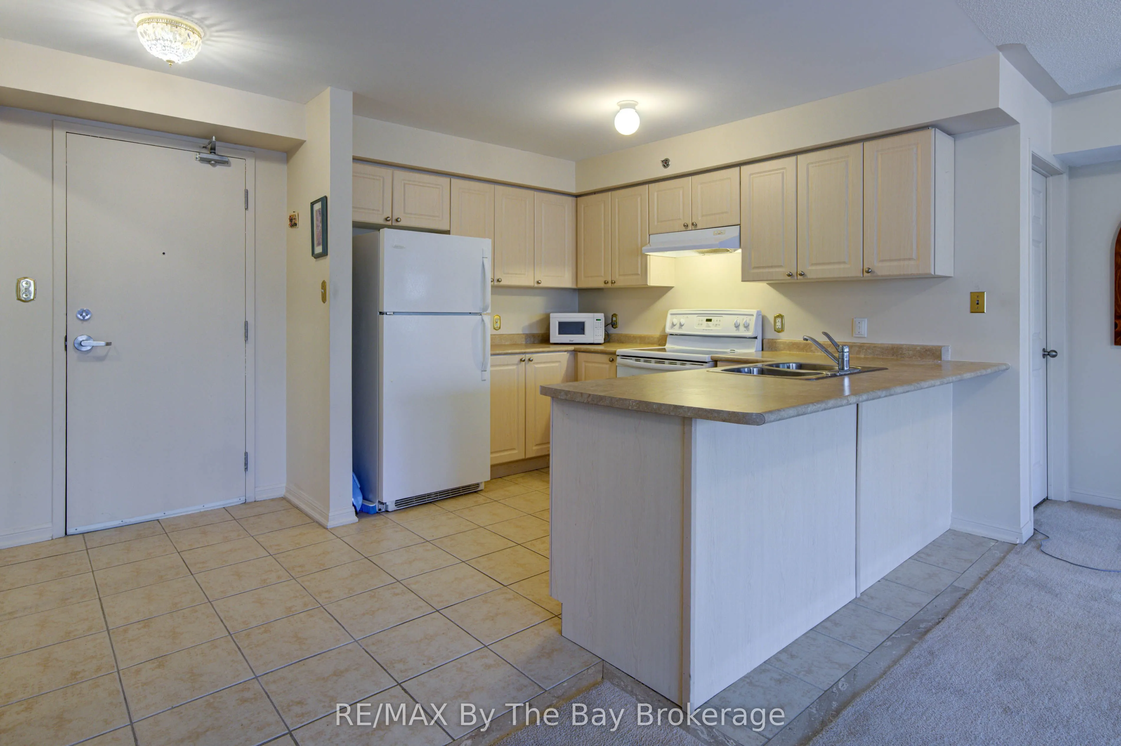 16 Westbury Road #202
