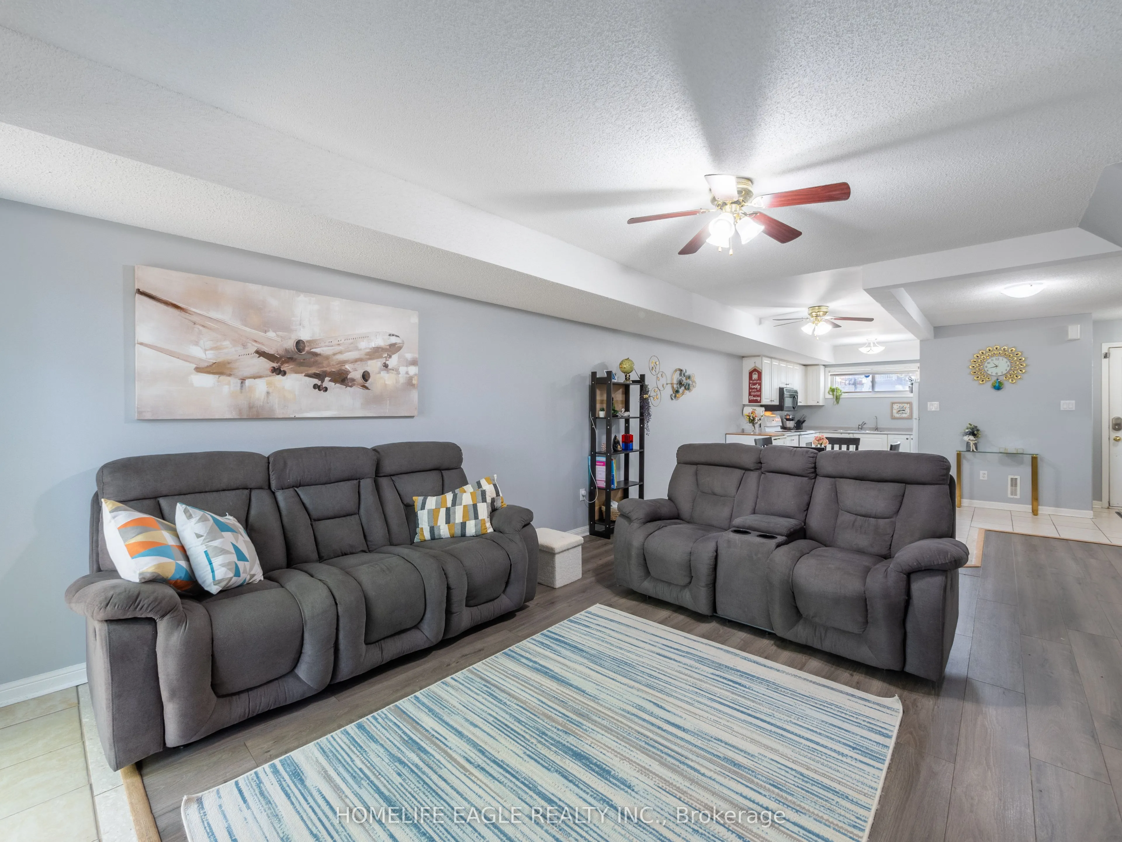 235 Ferndale Drive S #13