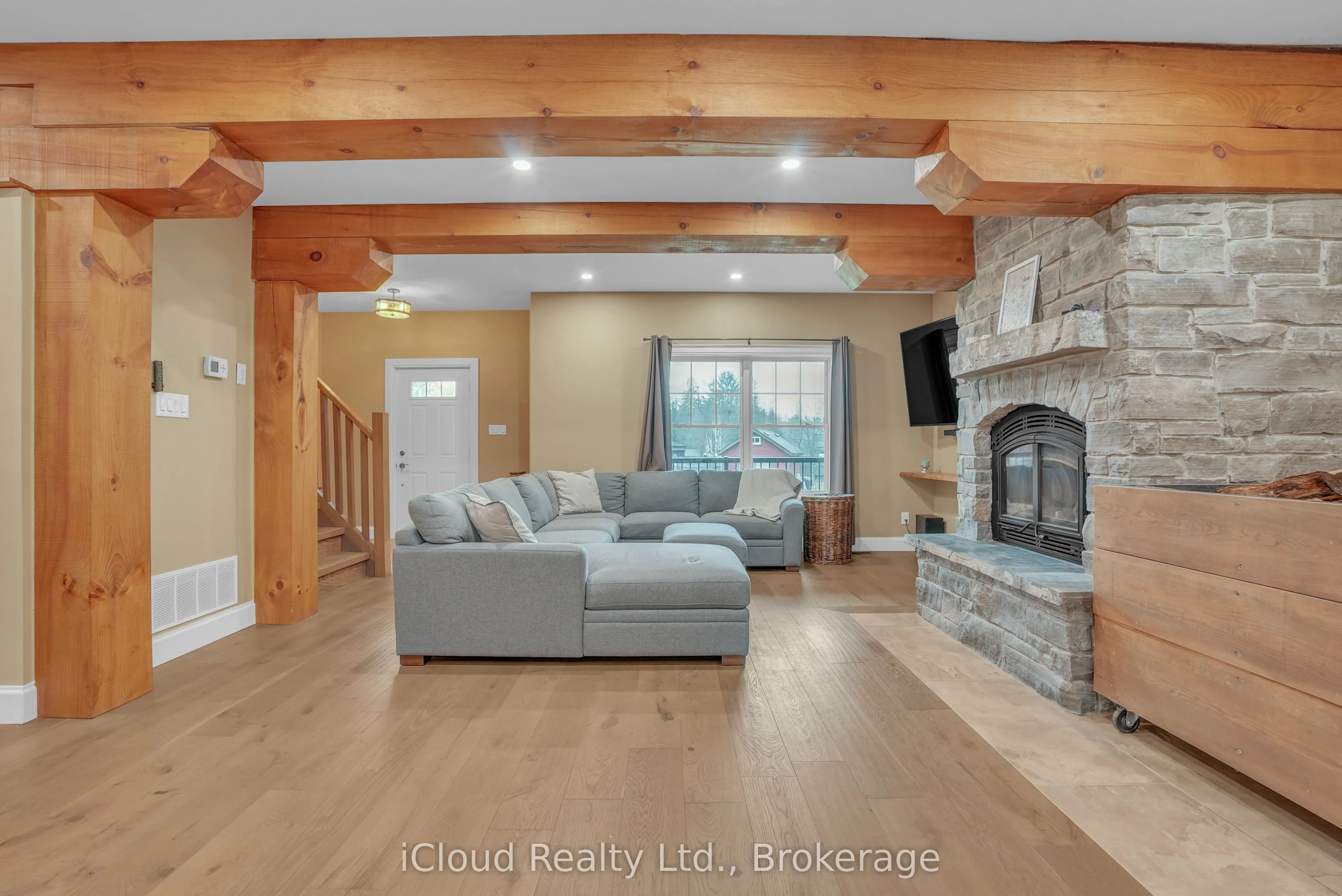 2091 Dwyer Road