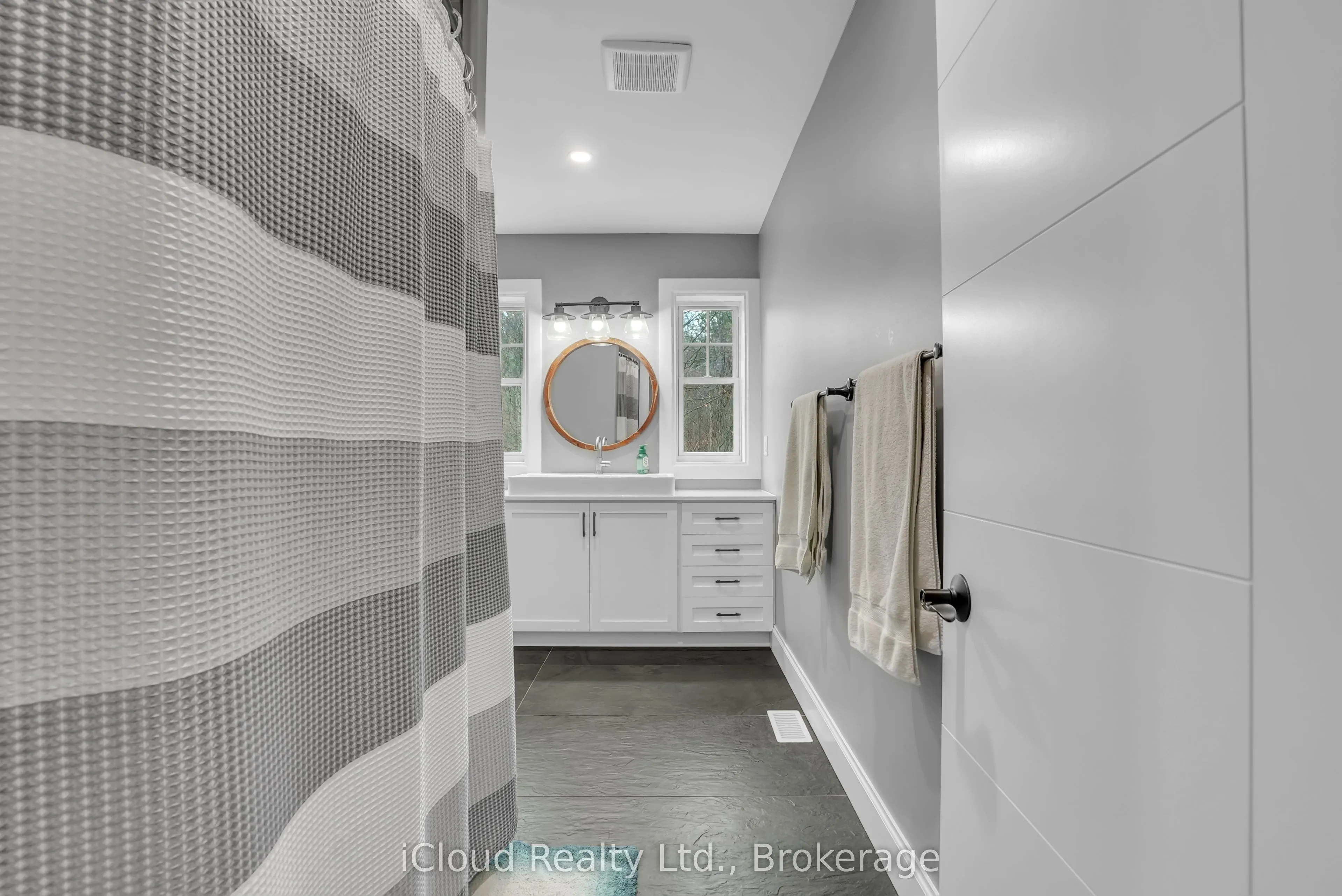 2091 Dwyer Road
