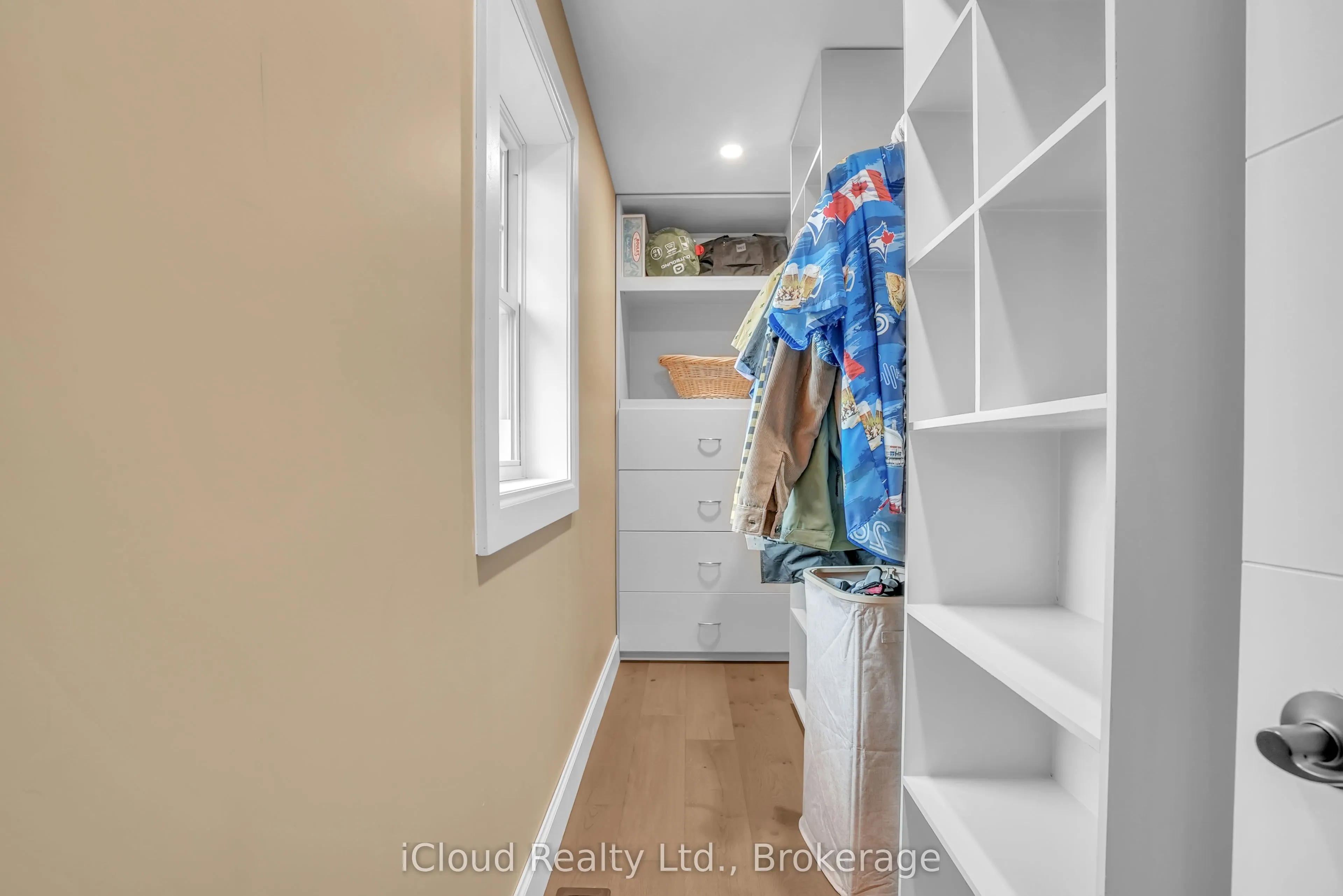 2091 Dwyer Road