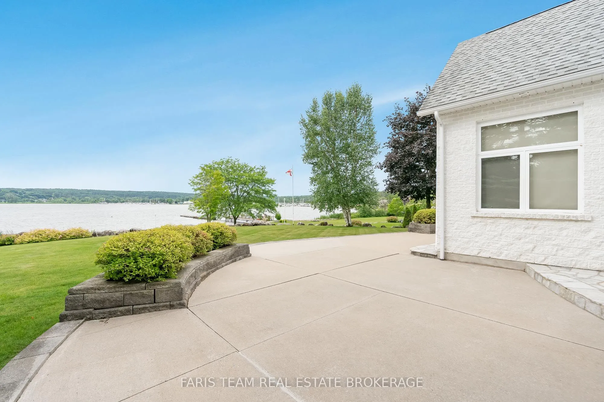 187 Champlain Road