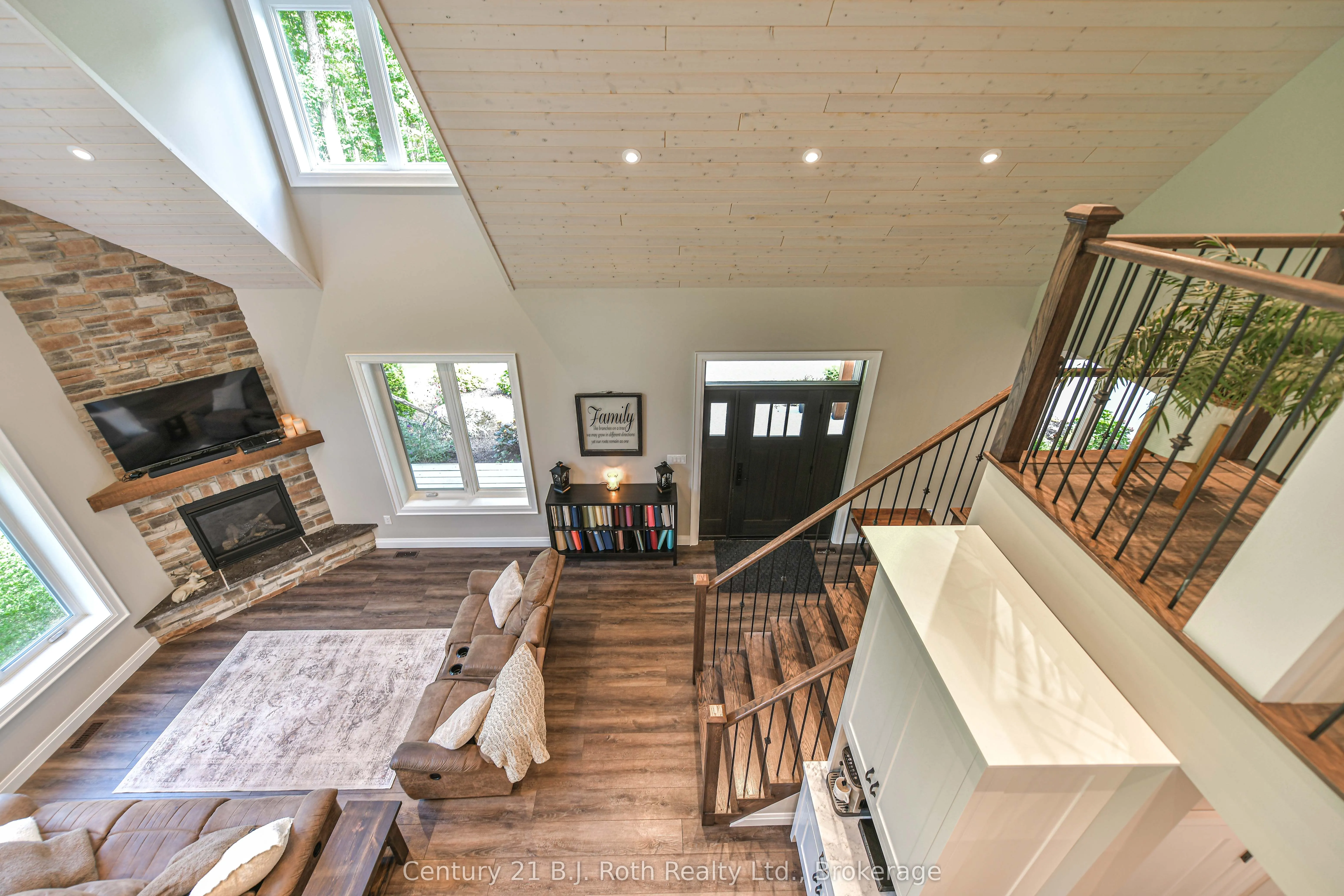 3082 Fairgrounds Road