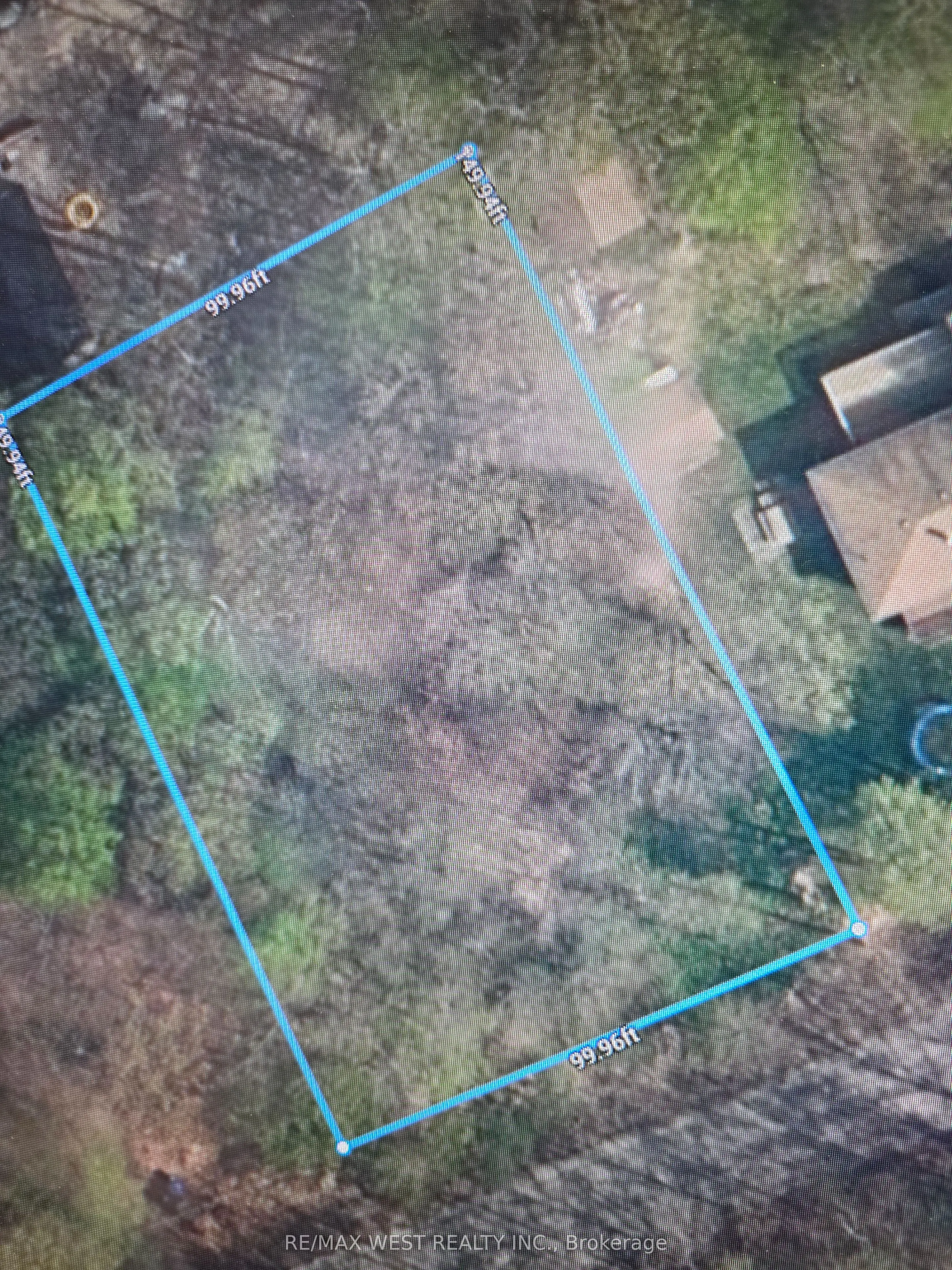 6 Oakwood Avenue