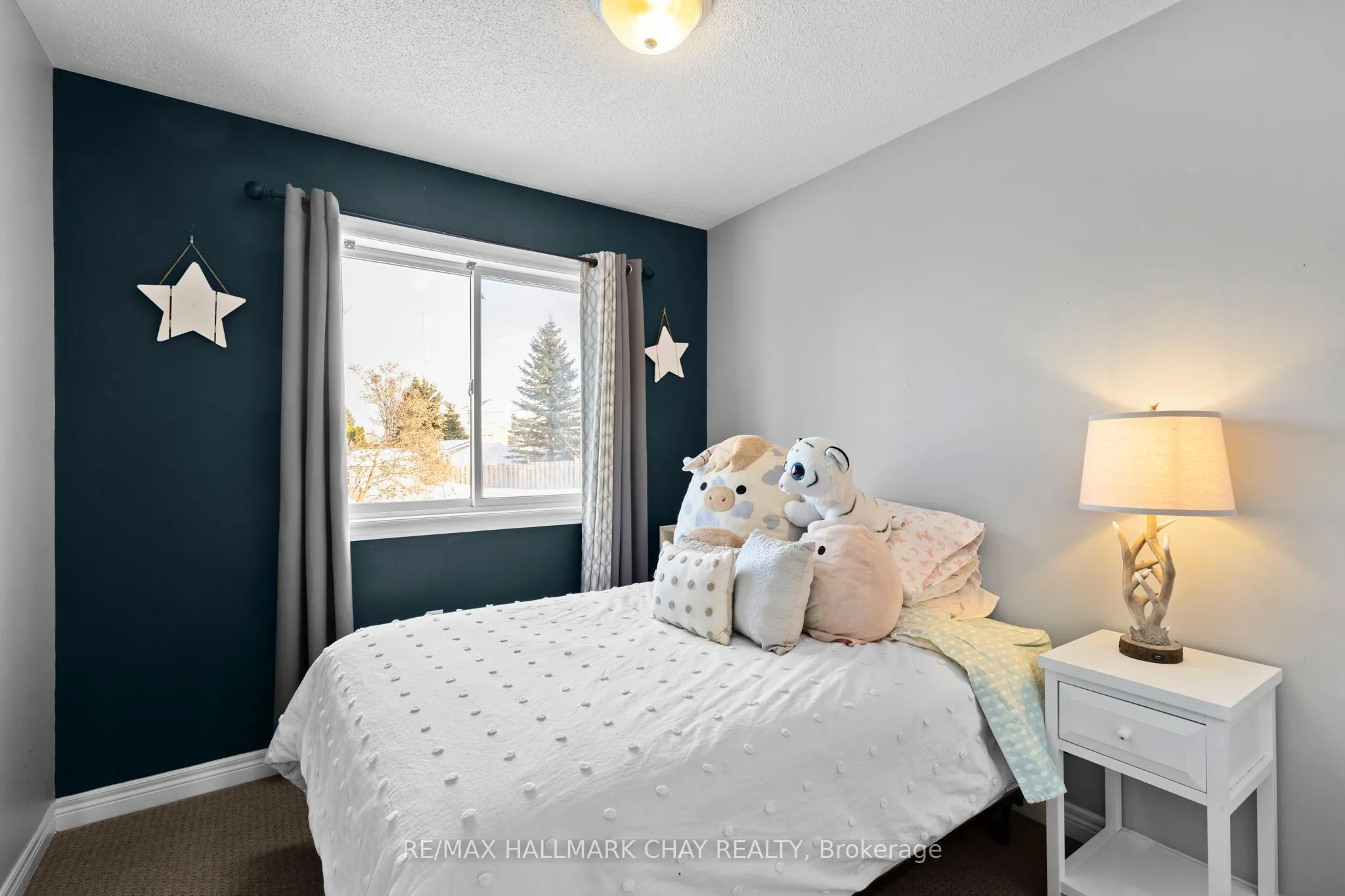430 MAPLEVIEW Drive E #38