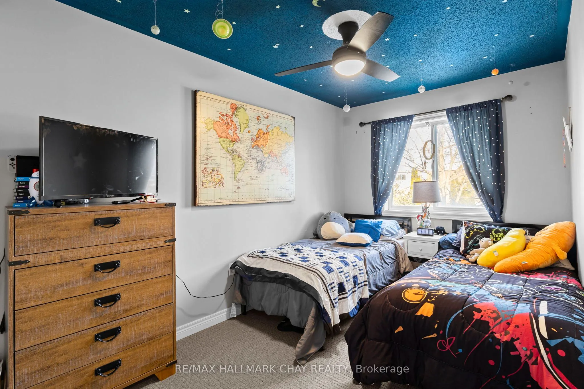 430 MAPLEVIEW Drive E #38