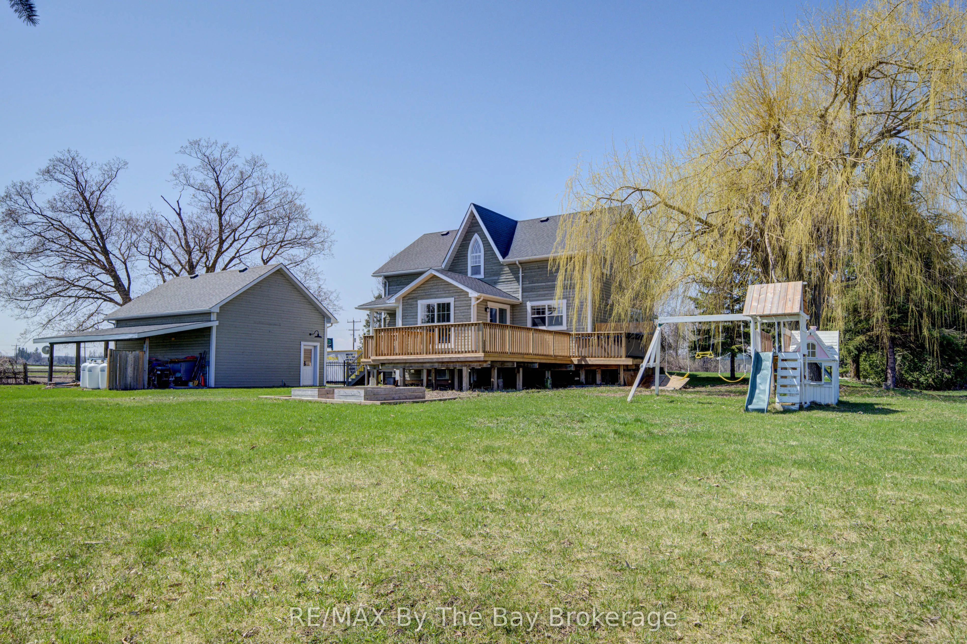 1595 County 42 Road