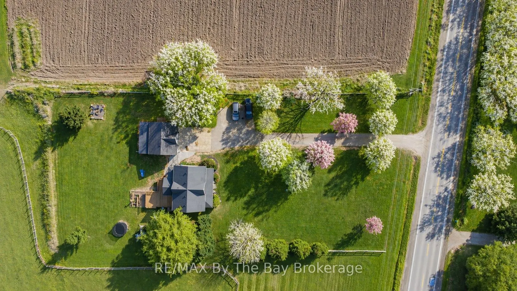1595 County 42 Road