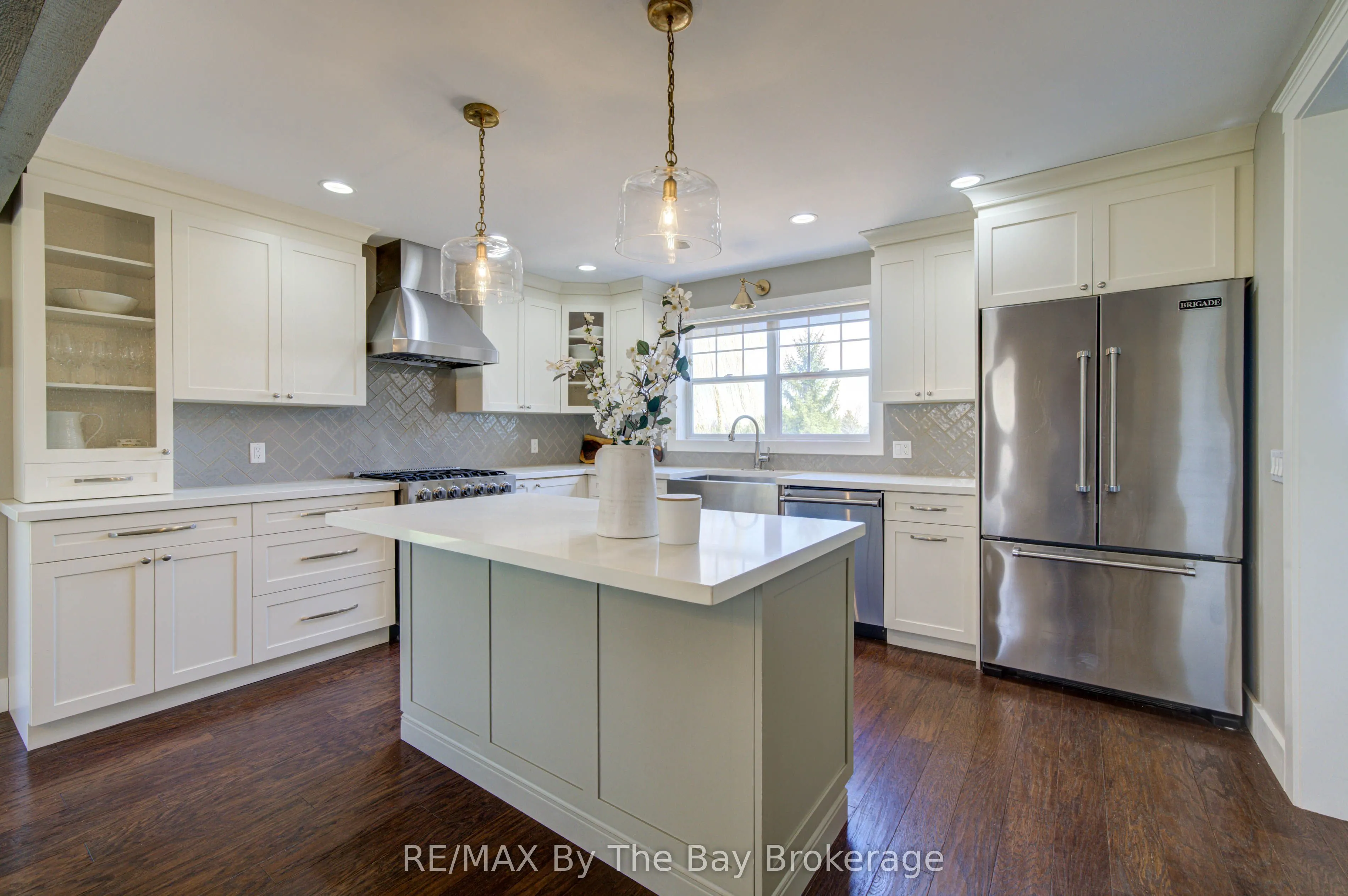 1595 County 42 Road