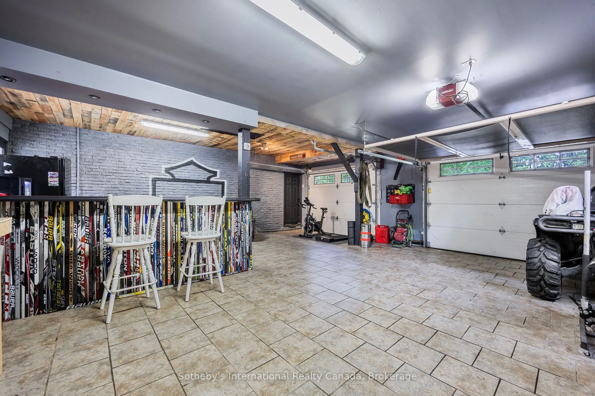 4 Peacher Street