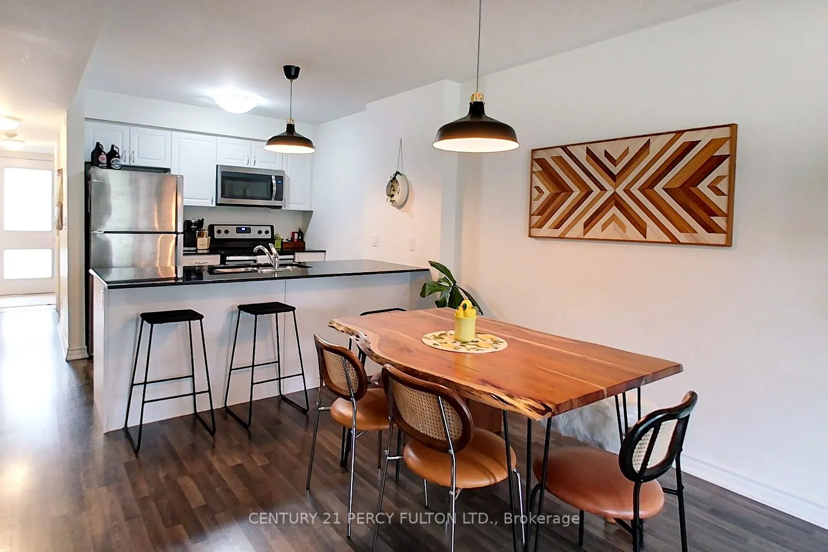 2 Cove Court #107