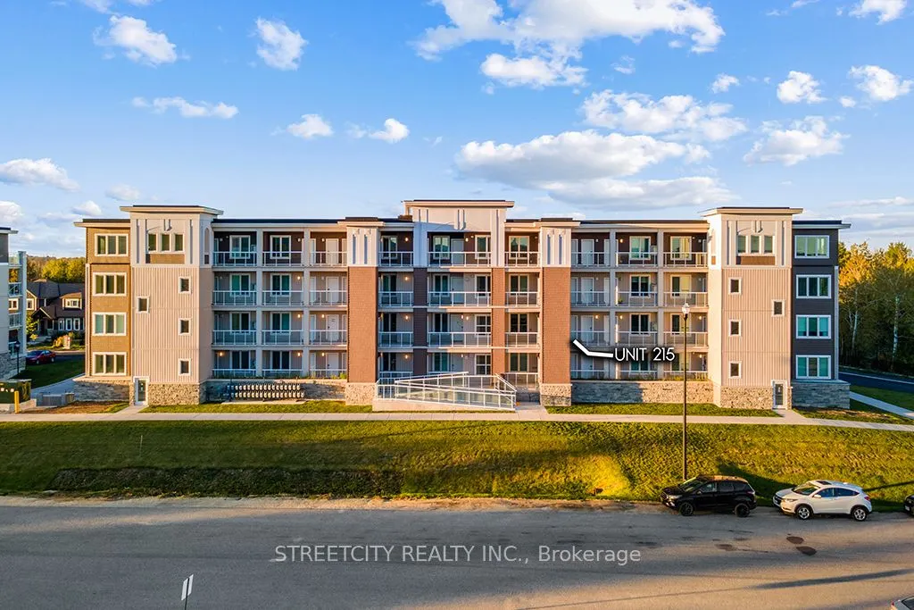 5 Spooner Crescent #215