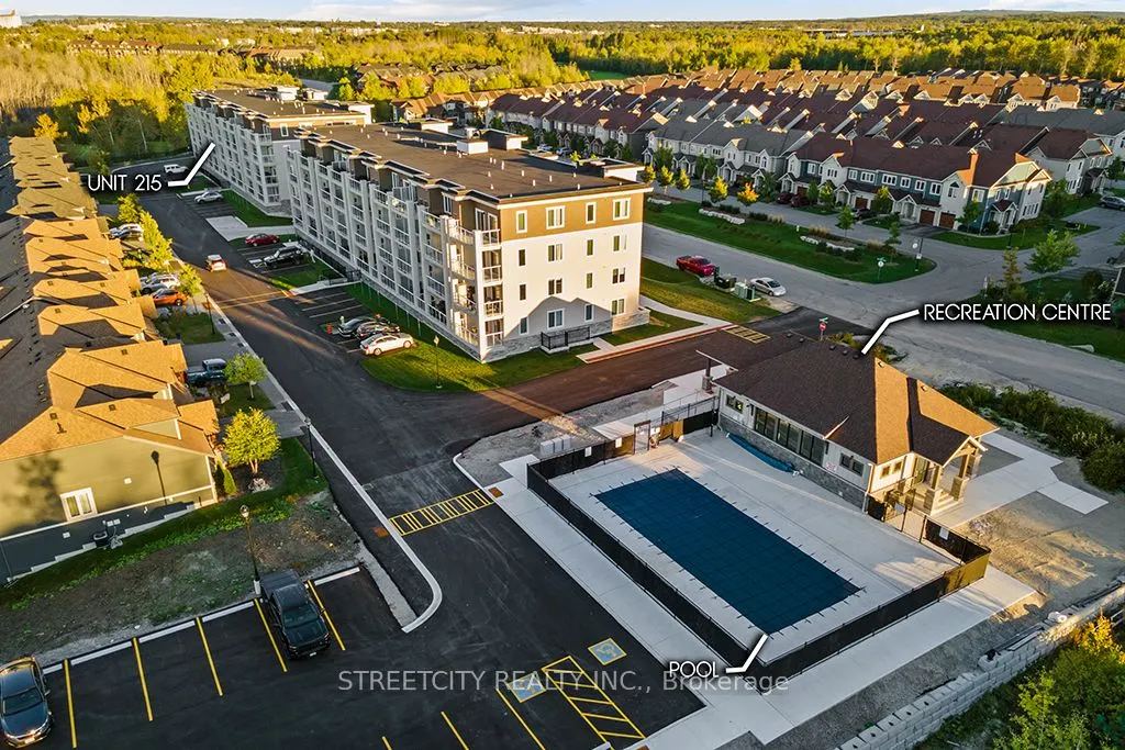 5 Spooner Crescent #215