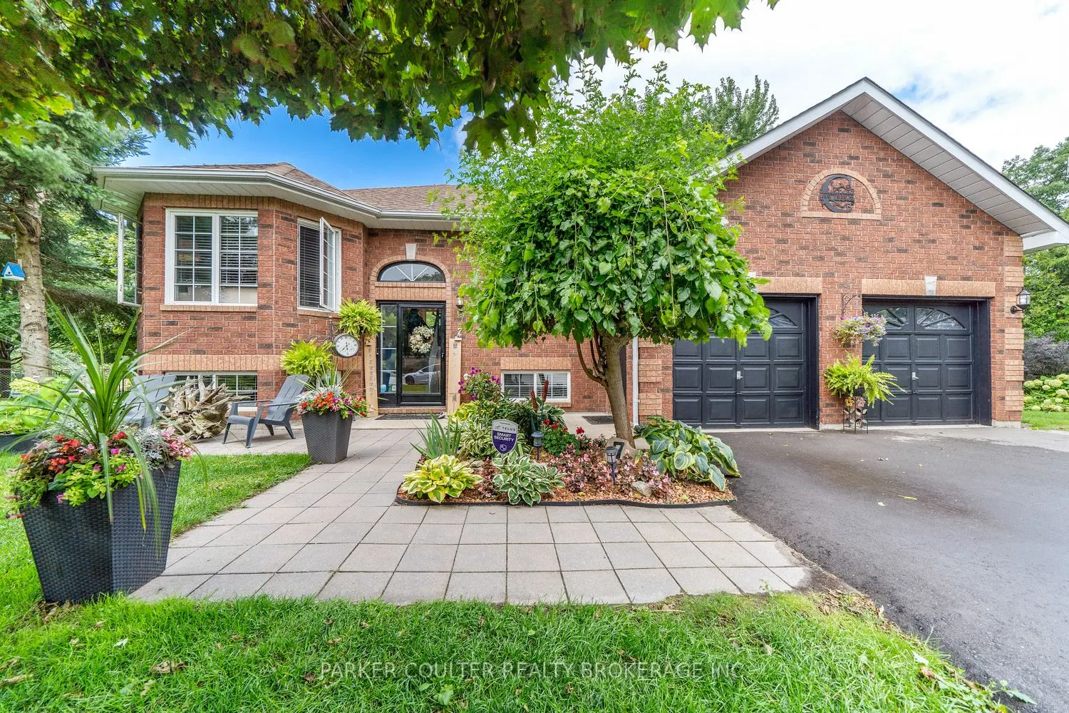 7 Coles Court