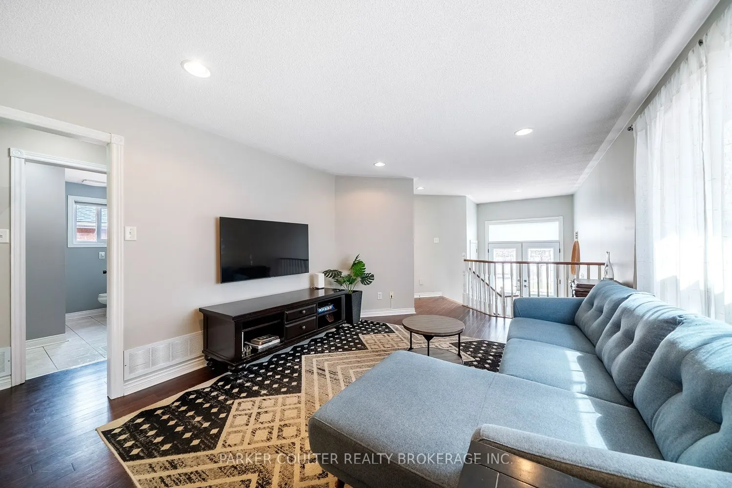 216 Mapleton Avenue