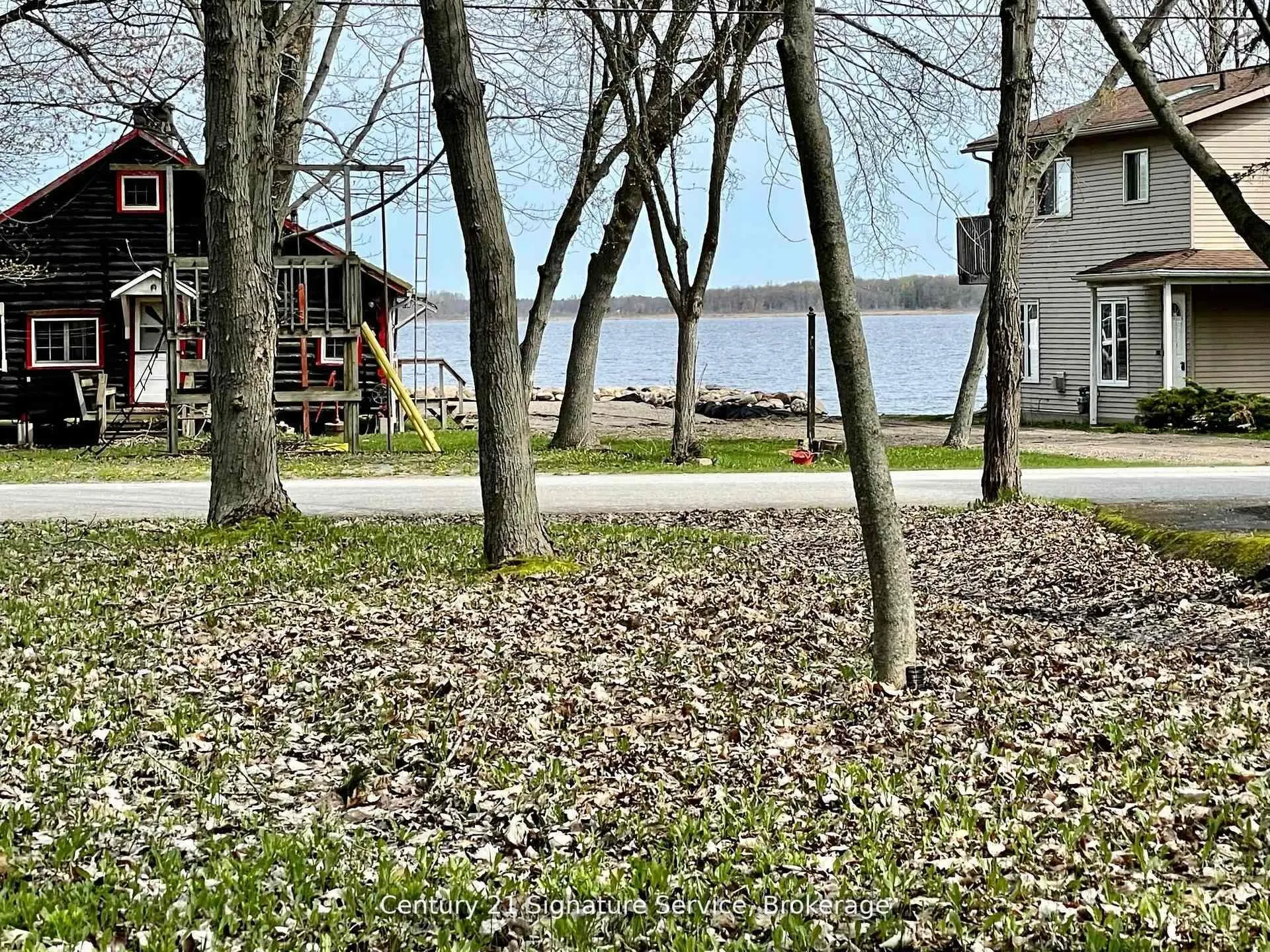 257 Robins Point Road