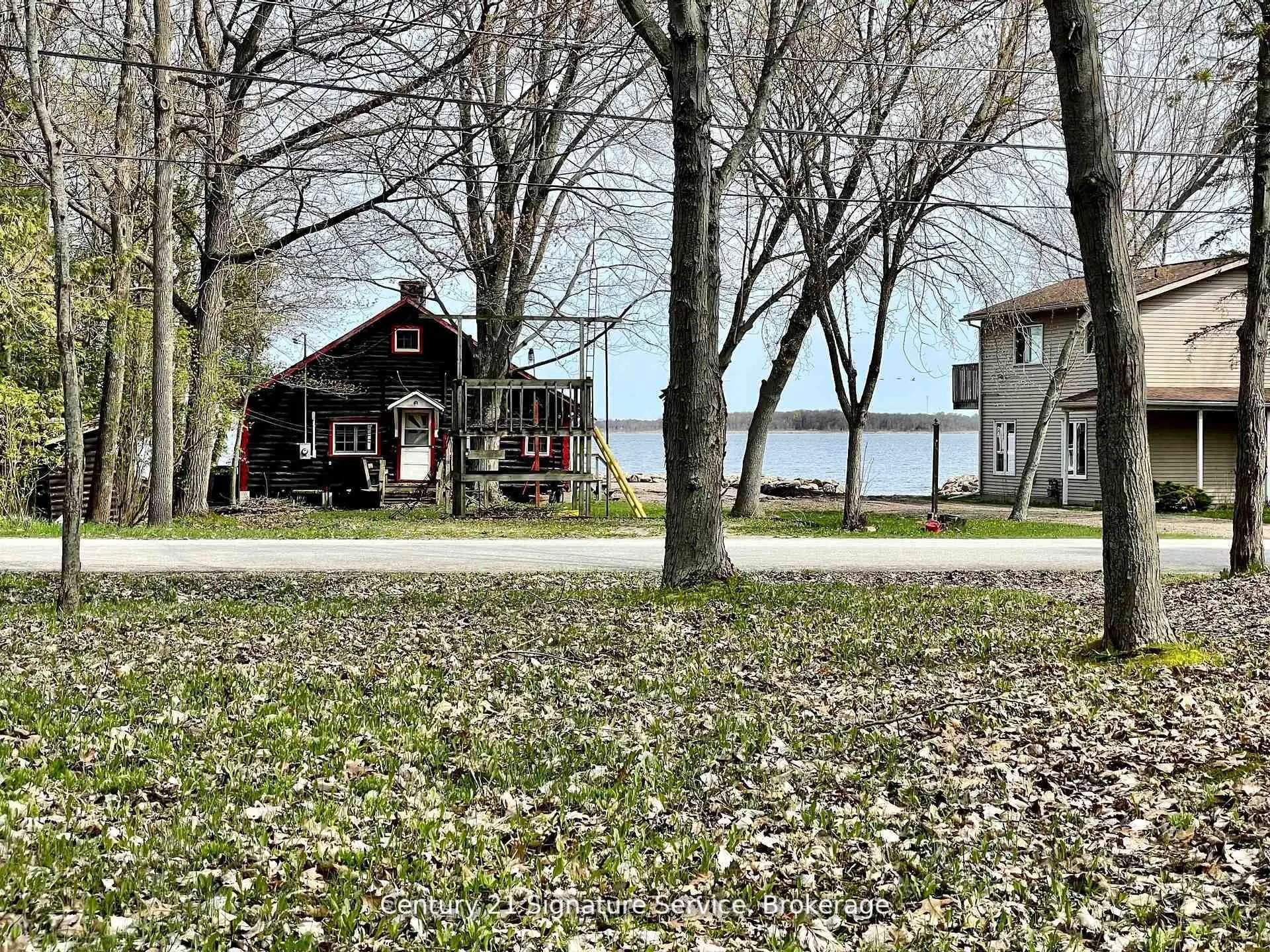 257 Robins Point Road