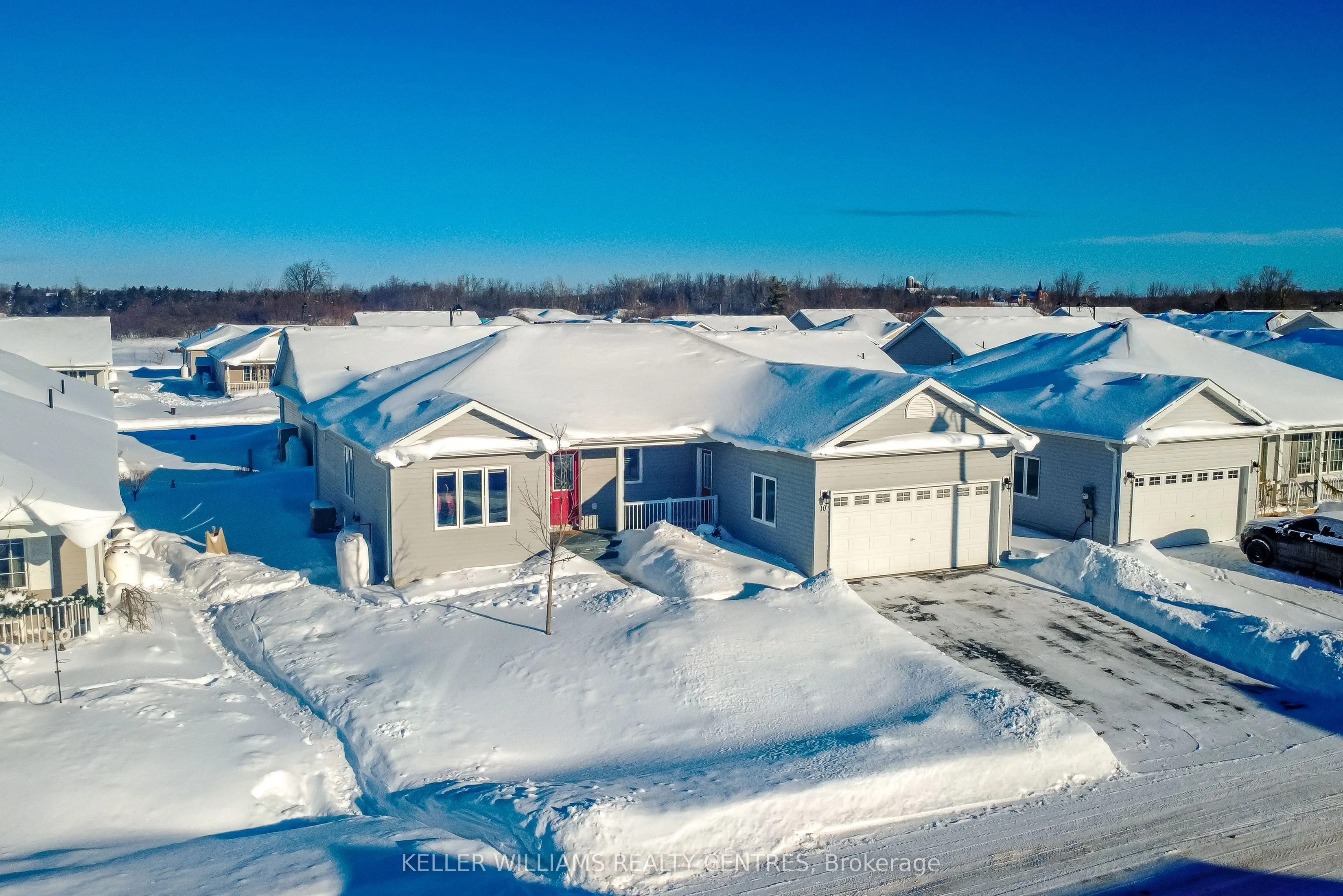 10 Sinclair Crescent