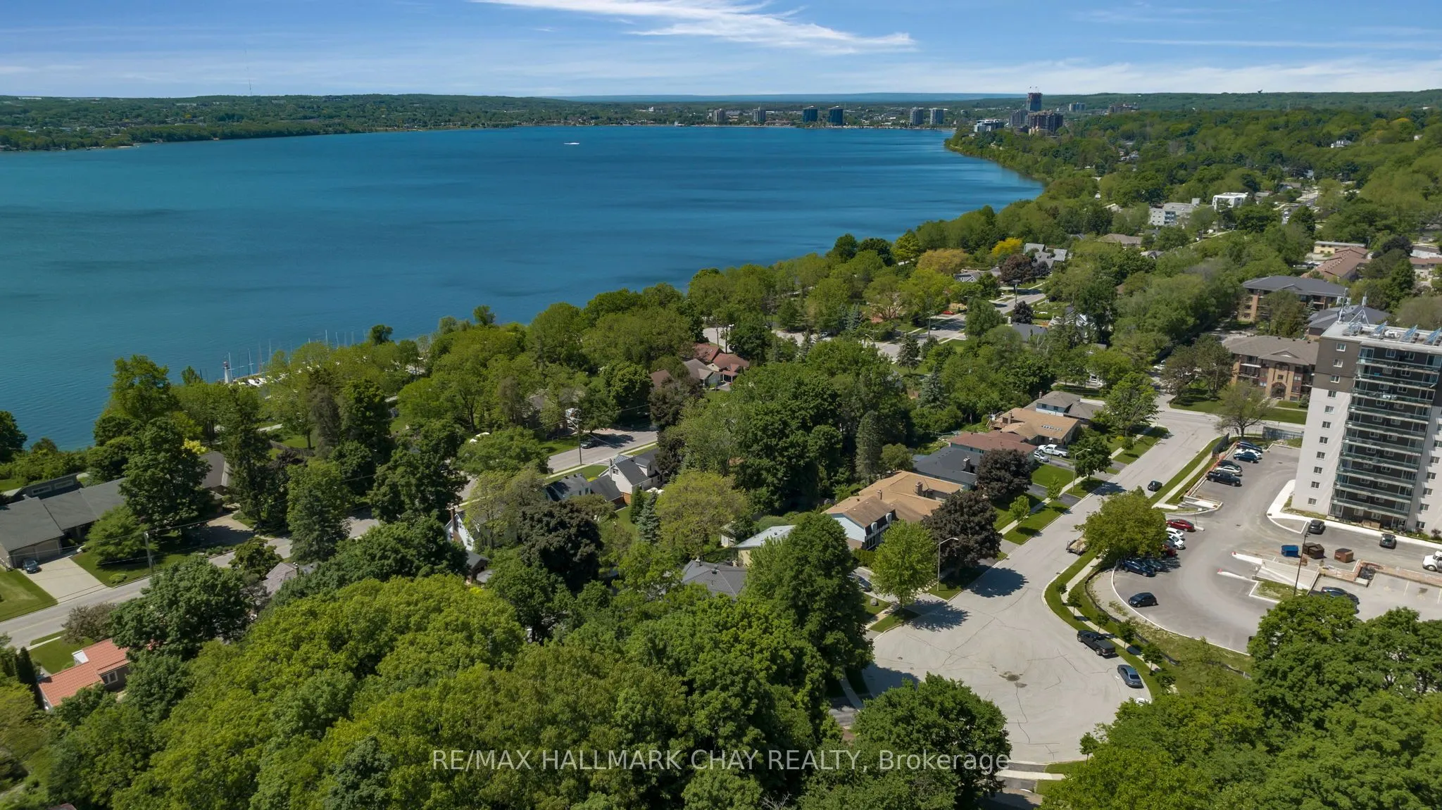 98 Shanty Bay Road