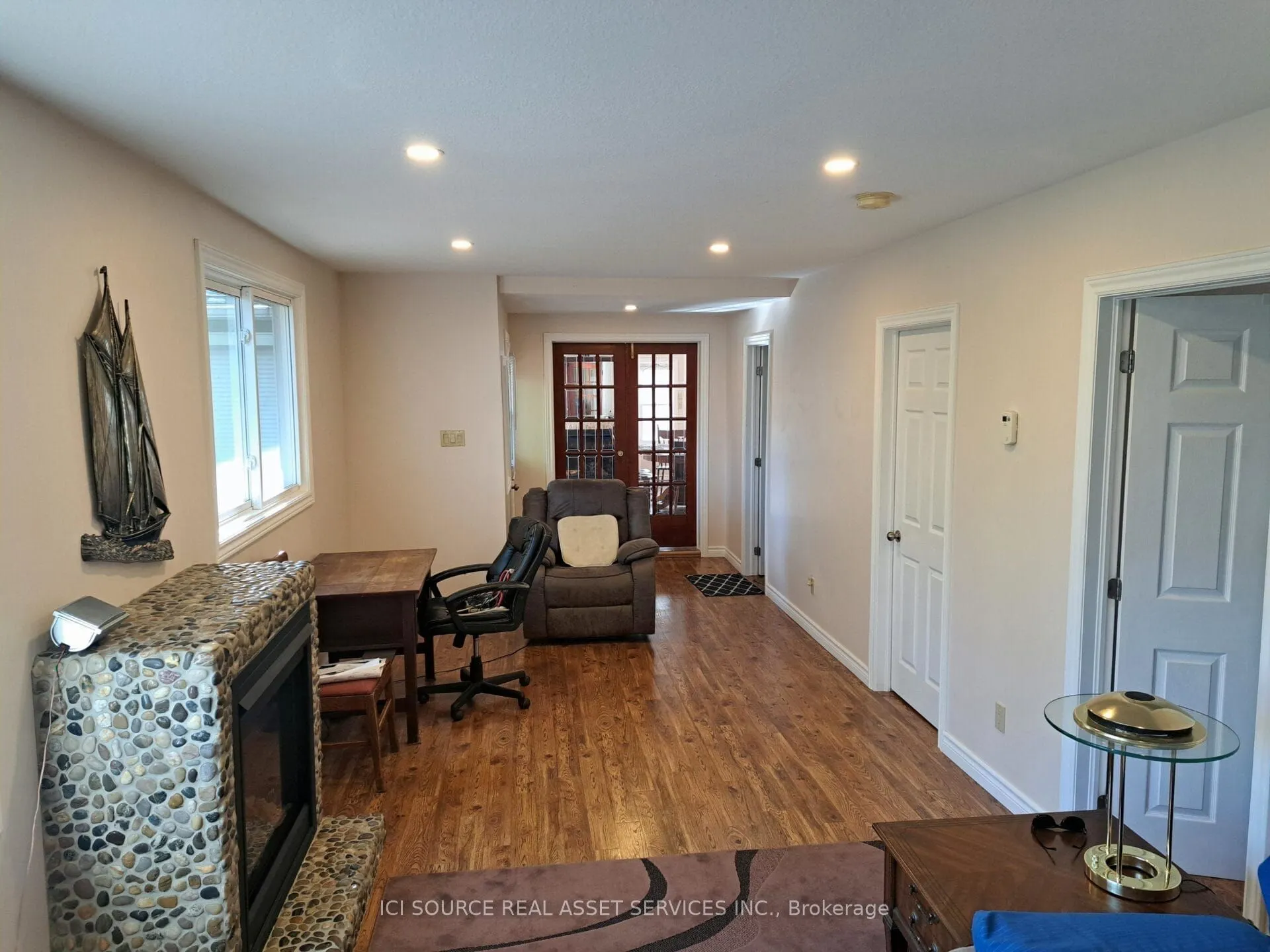 4 Pinewood Drive