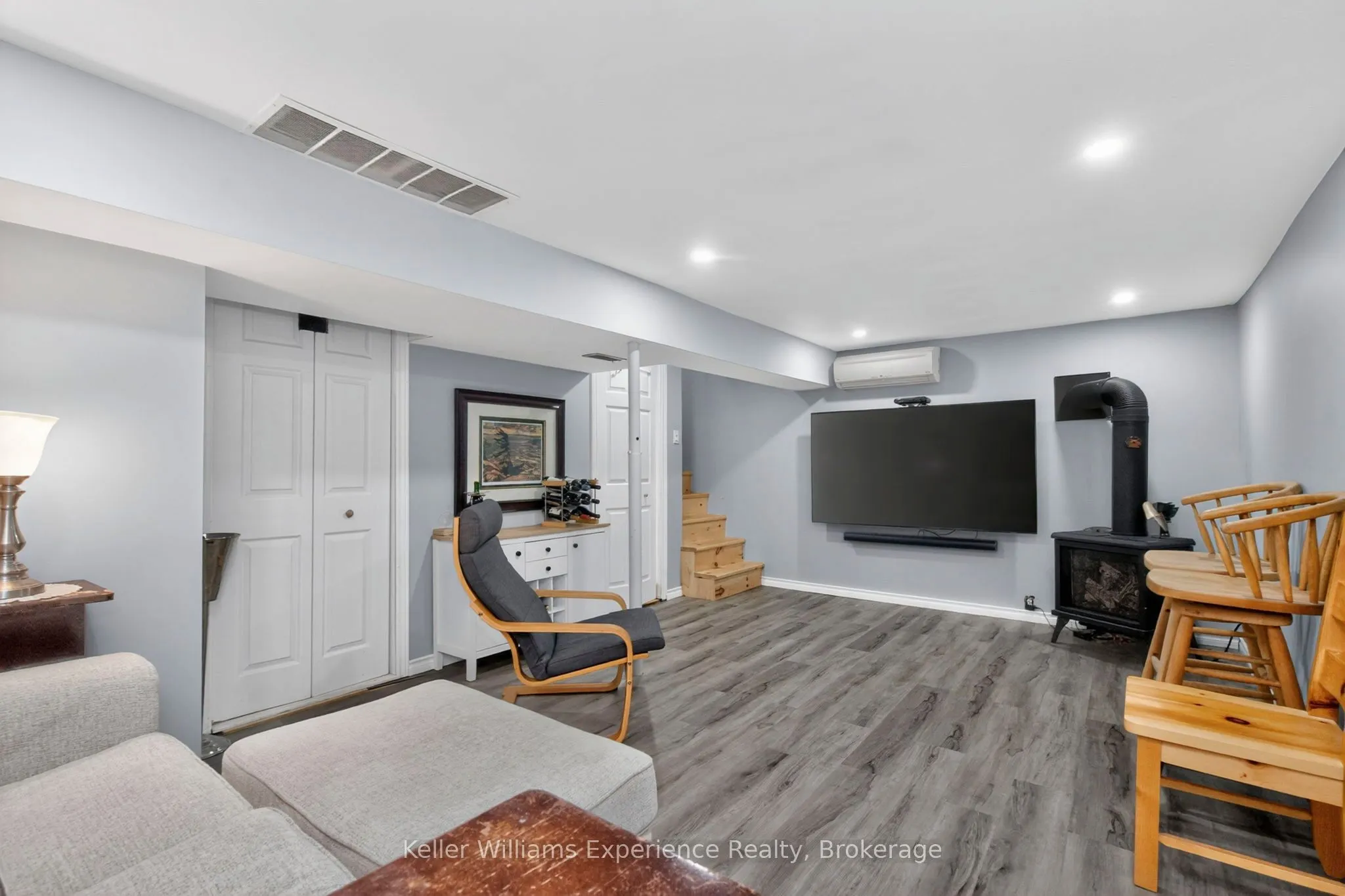 194 Sawlog Point Road