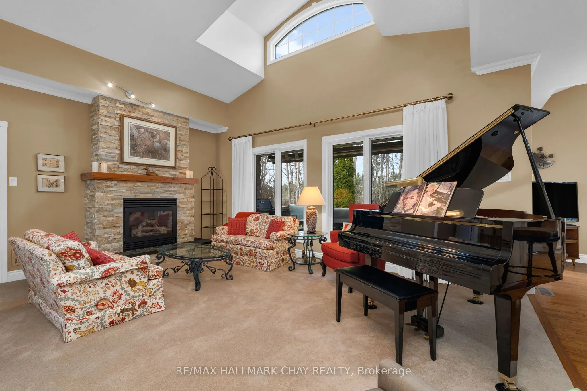 16 Chestnut Lane