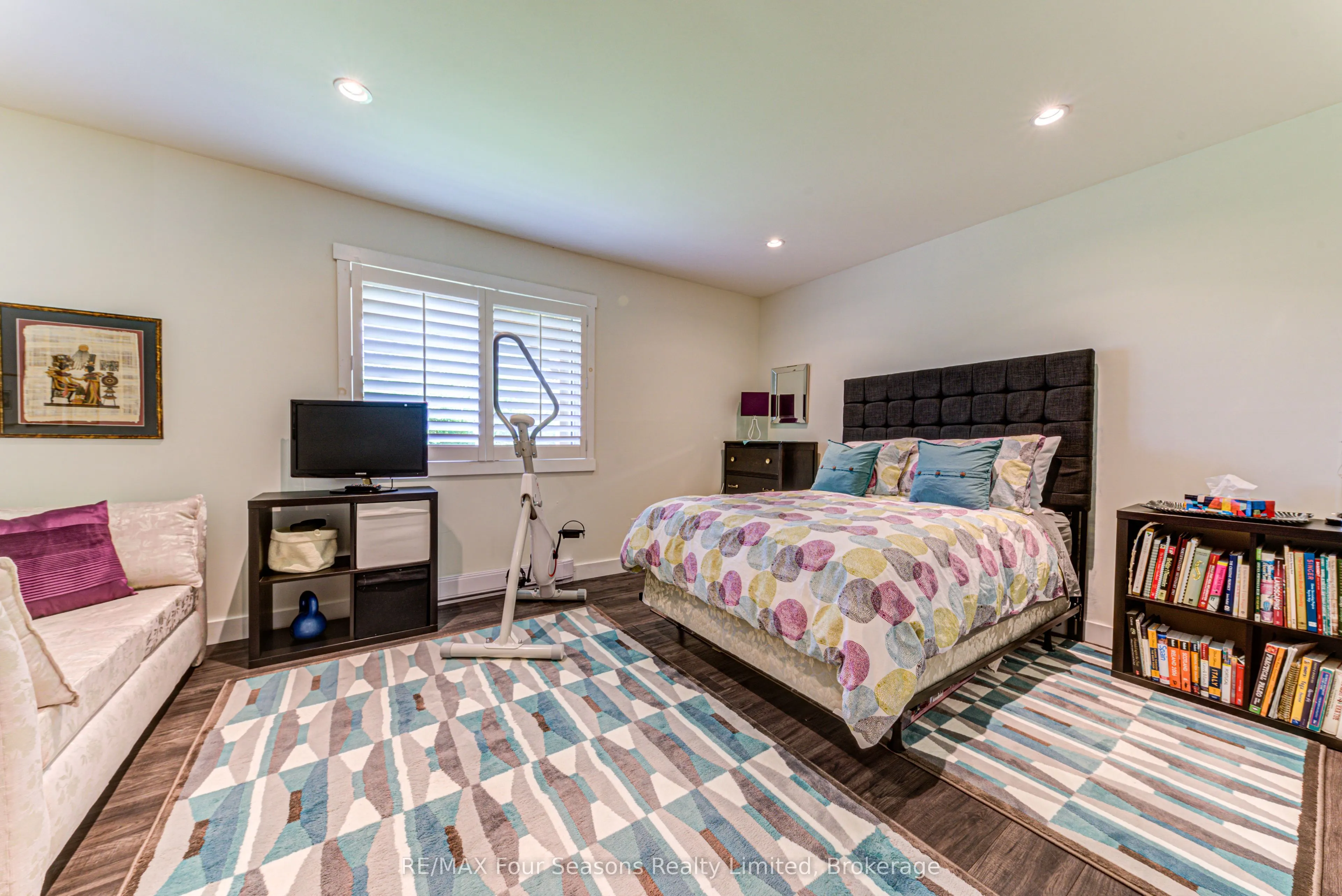 471 Oxbow Crescent #11