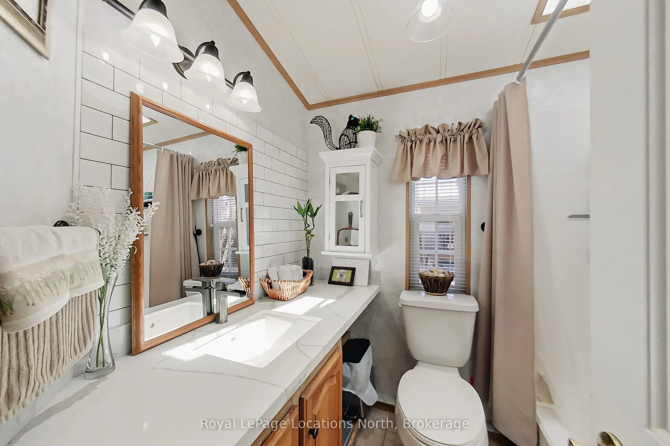 2 Wasaga Pines Lane E