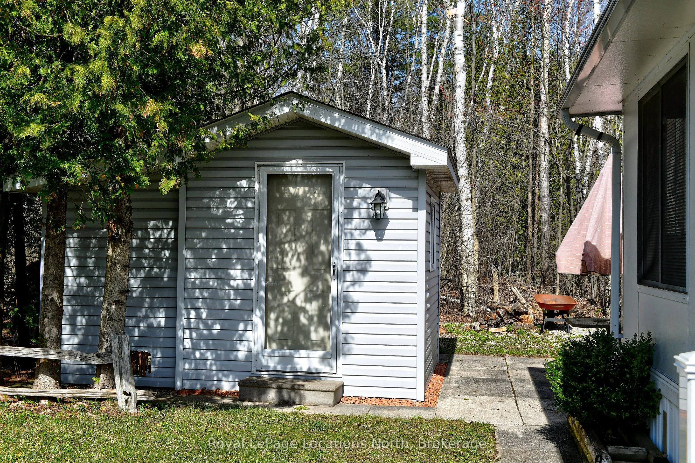 2 Wasaga Pines Lane E