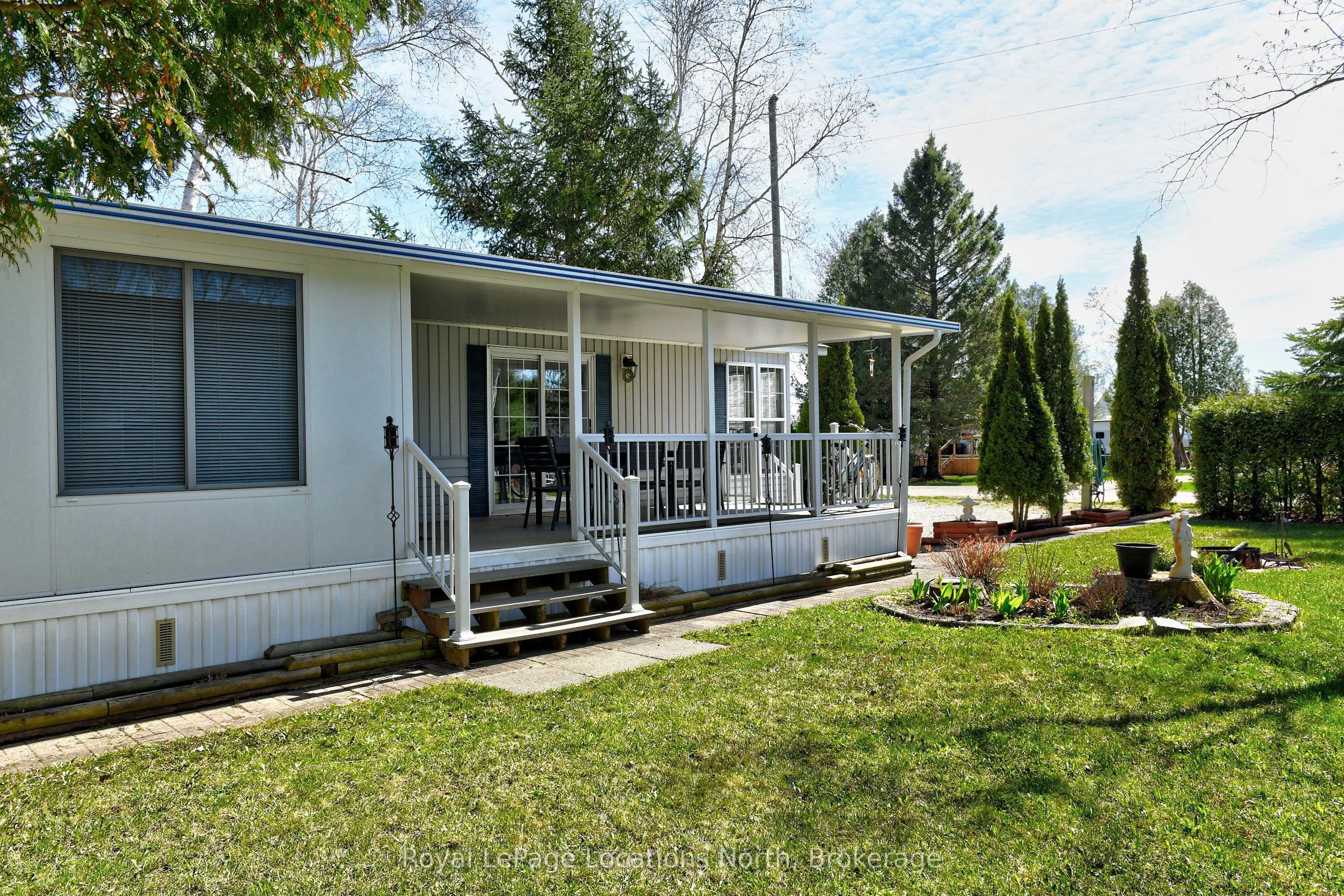 2 Wasaga Pines Lane E