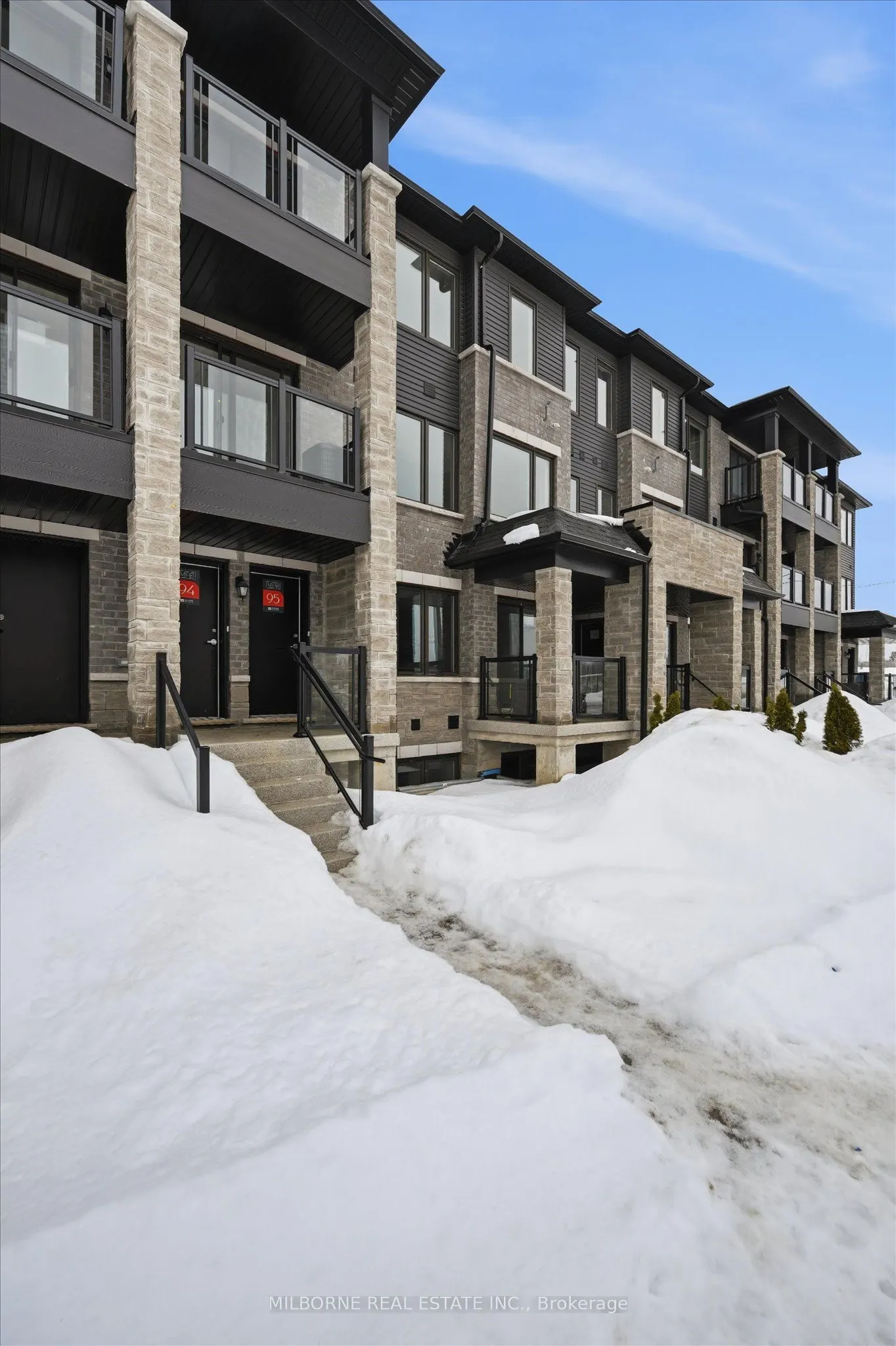 15 Appletree Lane #Lot 95