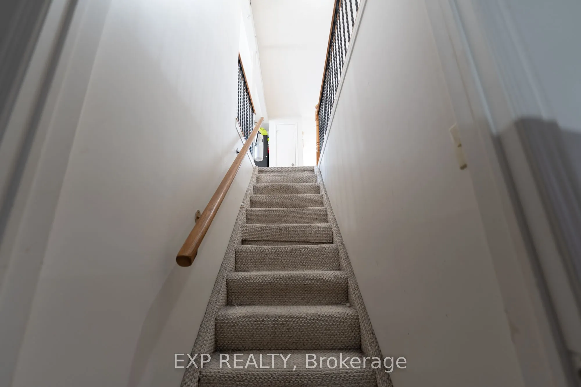 6 Hickling Trail