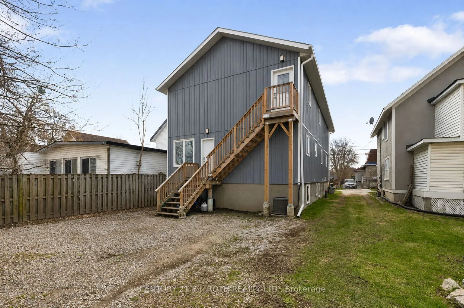 102 Dunlop Street