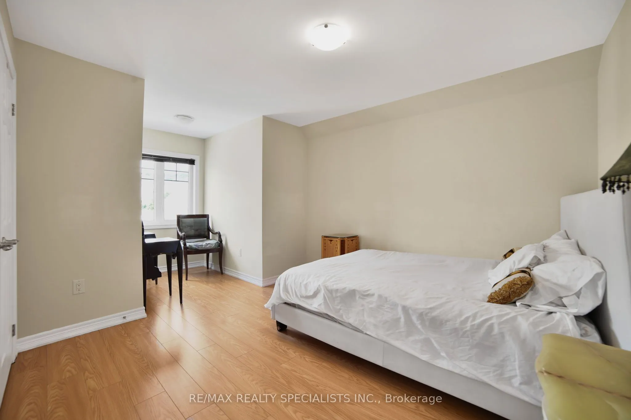 61 Riverwalk Place