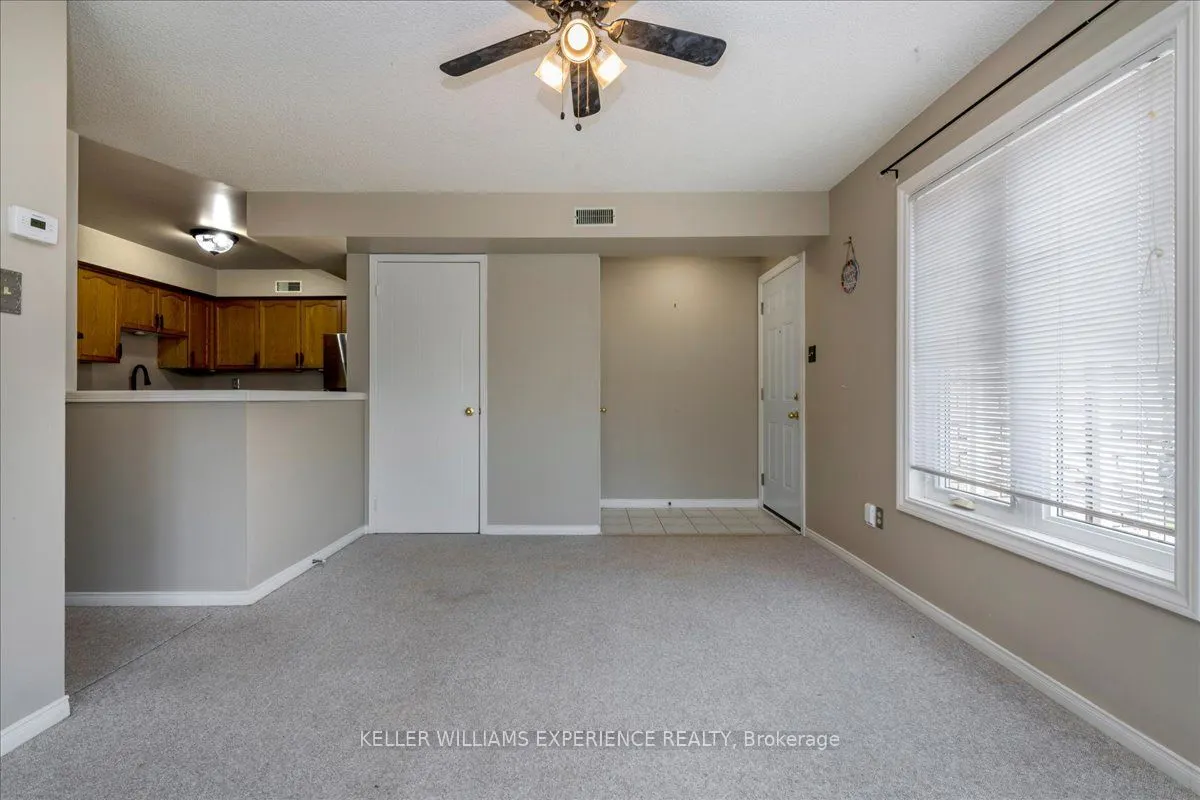 492 Laclie Street #204