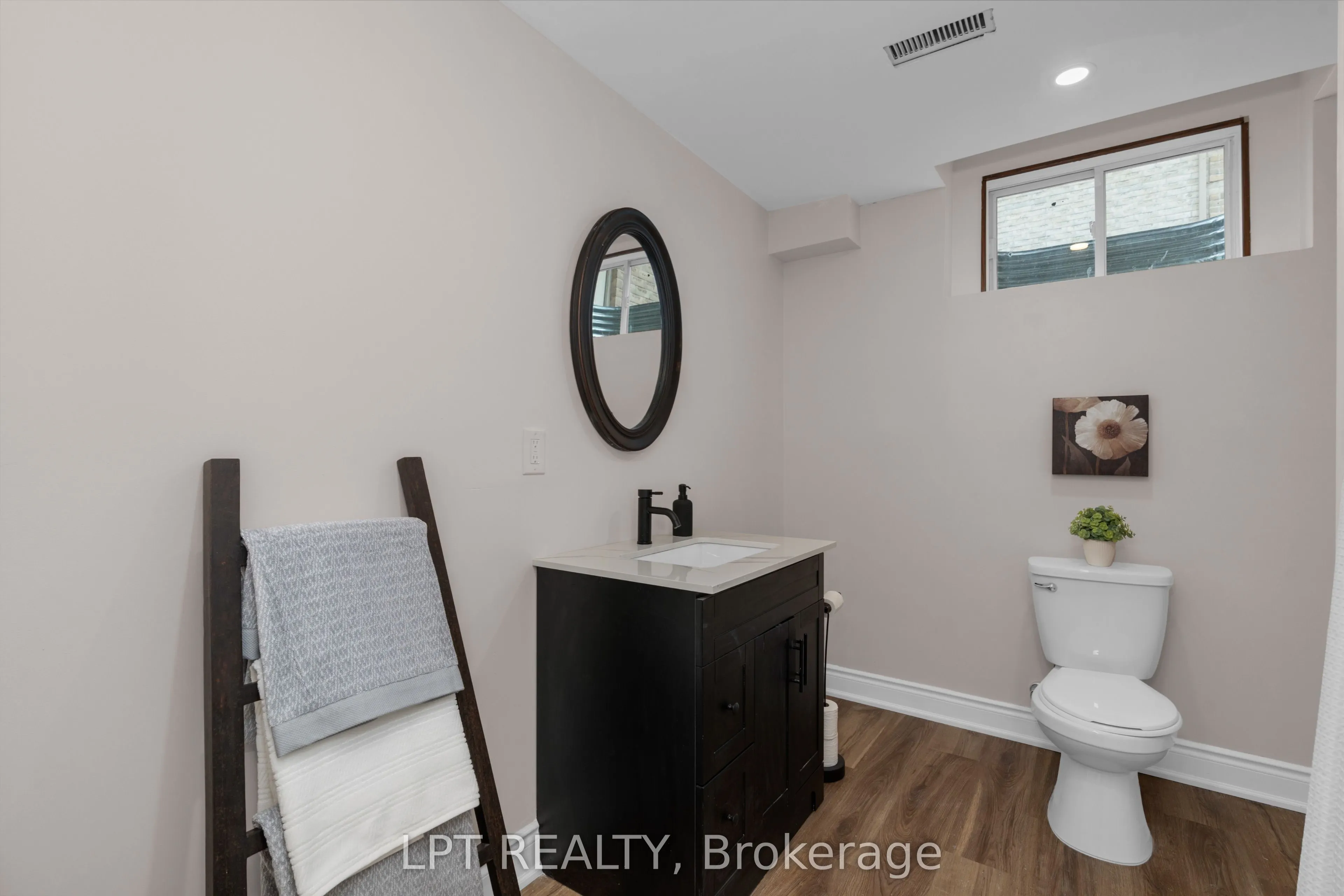 47 Northview Crescent