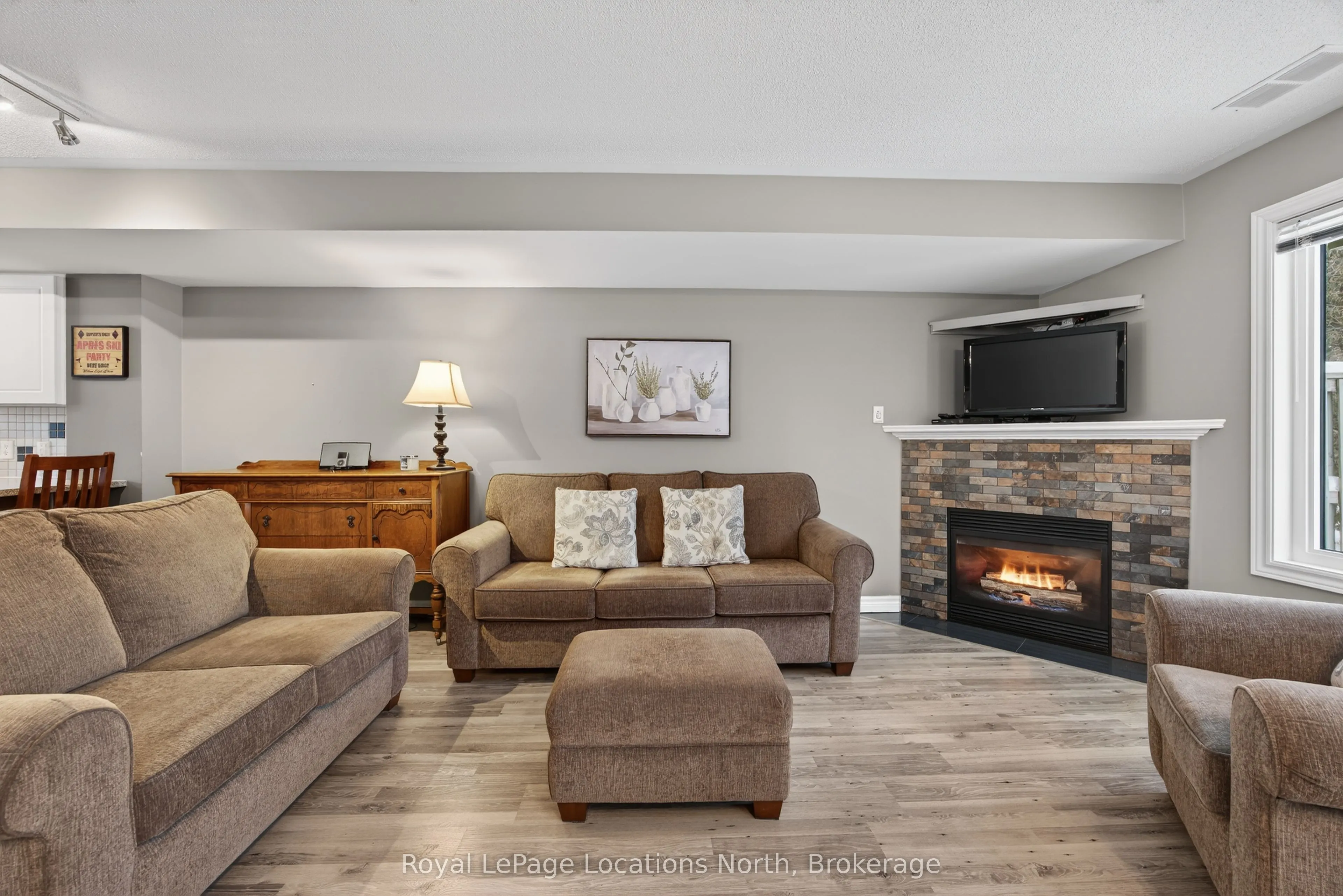 43 SUNDIAL Court #22